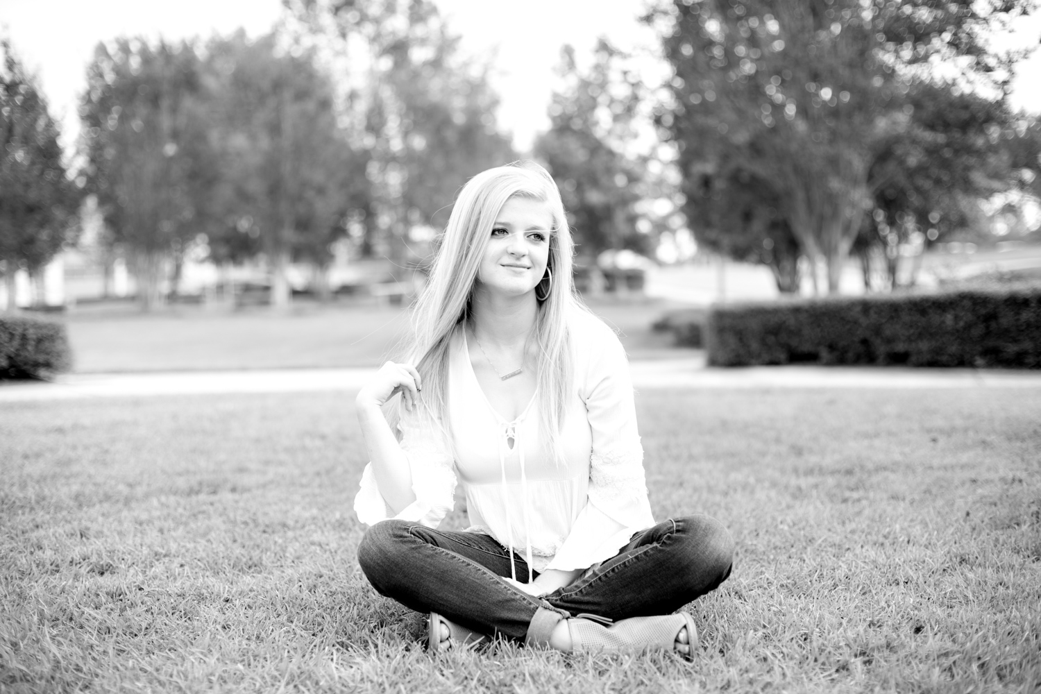 2-senior-portraits-downtown-wilson-70