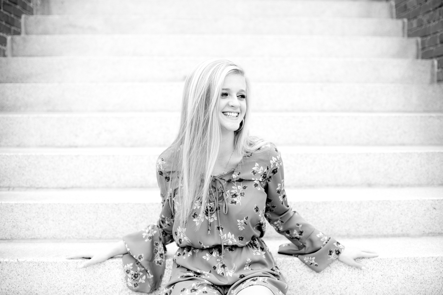 6-senior-portraits-downtown-wilson-12
