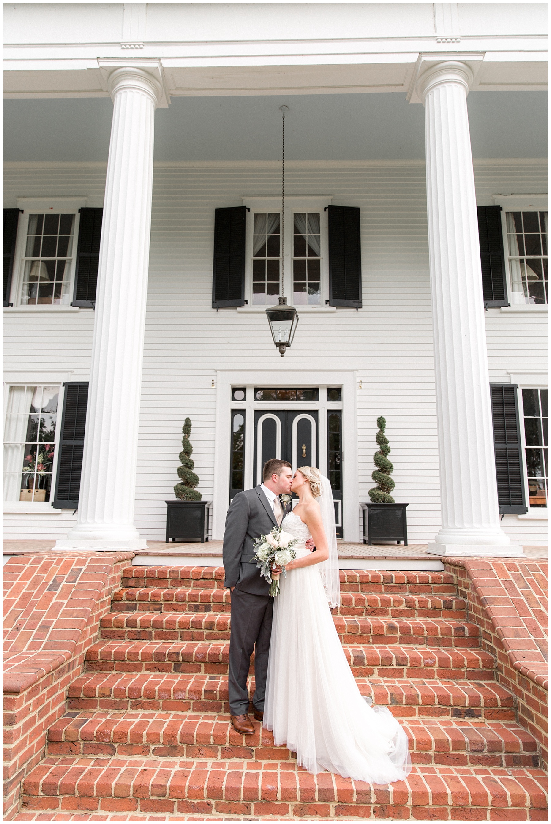 Rose Hill Plantation Nashville NC Wedding Tiffany L Johnson Photography