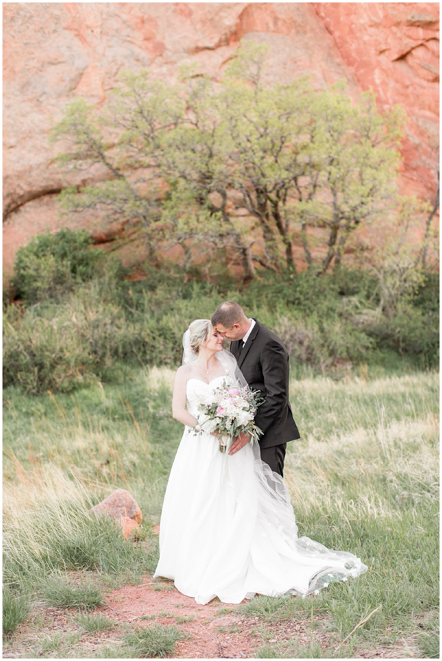 Garden of the Gods-Colorado-Wedding- Tiffany L Johnson- Photography_0093.jpg Garden of the Gods-Colorado-Wedding- Tiffany L Johnson- Photography_0093.jpg