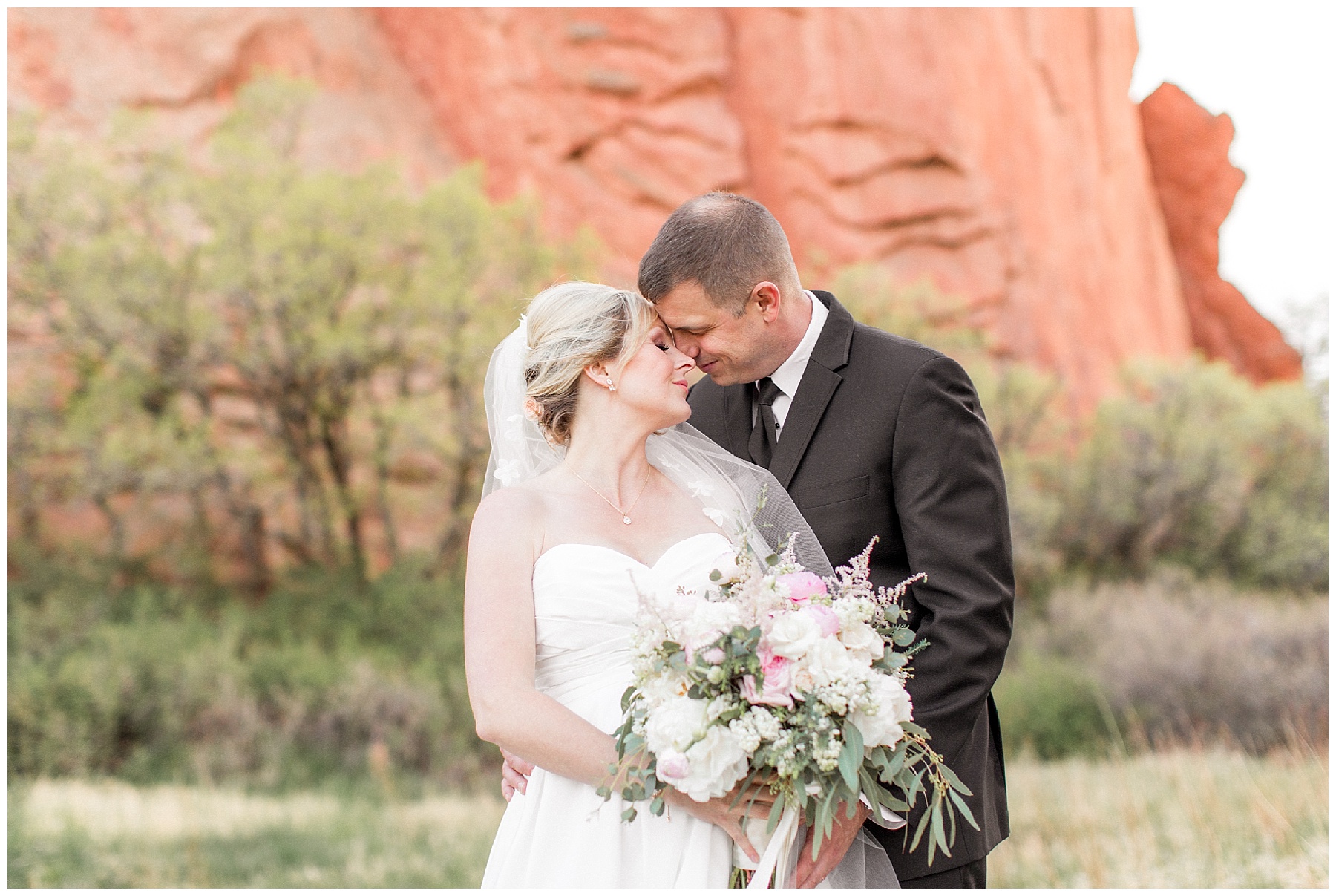 Garden of the Gods-Colorado-Wedding- Tiffany L Johnson- Photography_0095.jpg Garden of the Gods-Colorado-Wedding- Tiffany L Johnson- Photography_0095.jpg