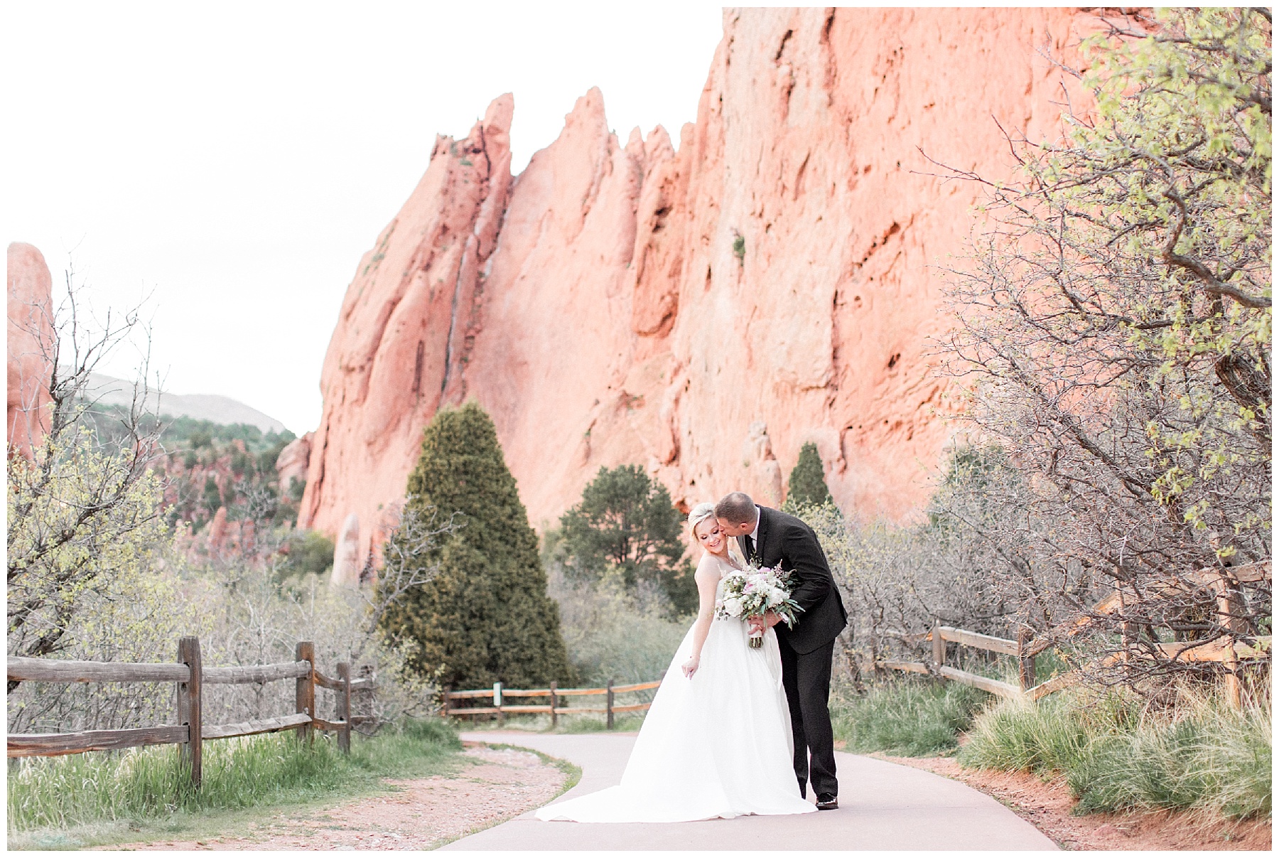 Garden of the Gods-Colorado-Wedding- Tiffany L Johnson- Photography_0103.jpg Garden of the Gods-Colorado-Wedding- Tiffany L Johnson- Photography_0103.jpg