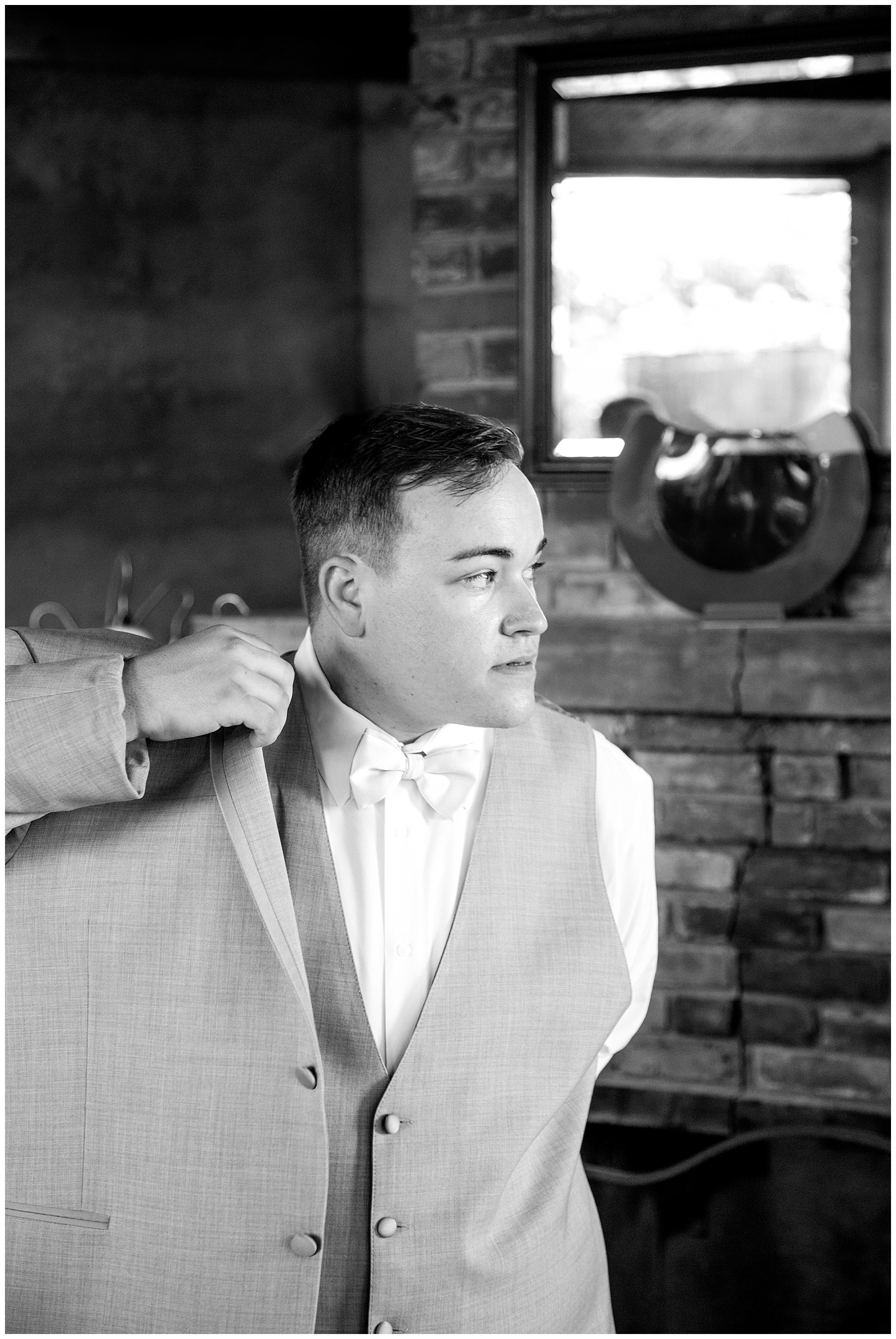 The Leaning Tree- Bailey NC -Wedding Day- Tiffany L Johnson_0048.jpg The Leaning Tree- Bailey NC -Wedding Day- Tiffany L Johnson_0048.jpg