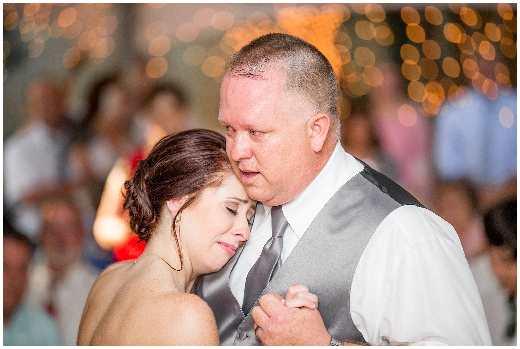 The Leaning Tree- Bailey NC -Wedding Day- Tiffany L Johnson_0146.jpg The Leaning Tree- Bailey NC -Wedding Day- Tiffany L Johnson_0146.jpg