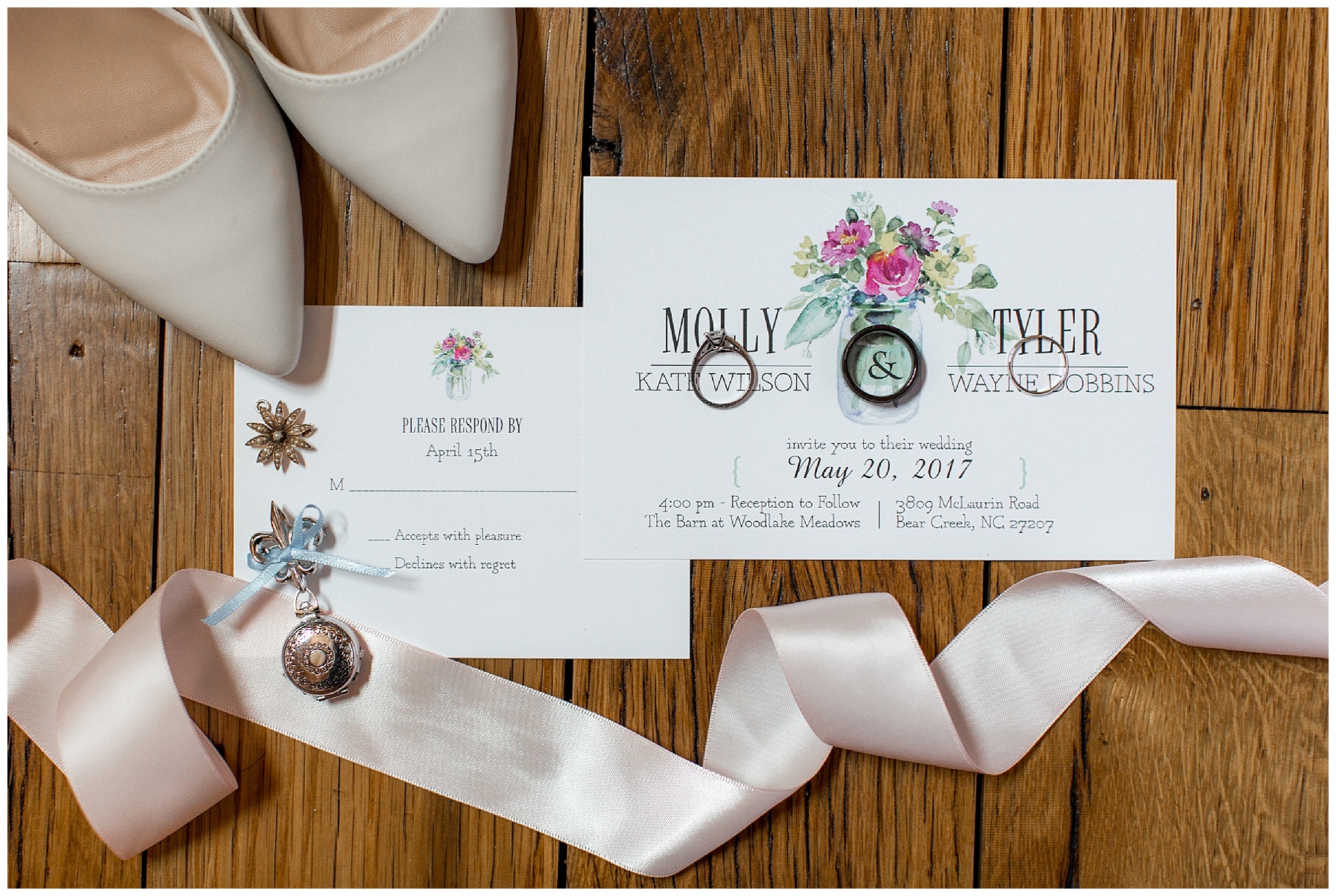 the barn at woodlake meadows wedding day- tiffany l johnson photograhy - bear creek nc_0002.jpg