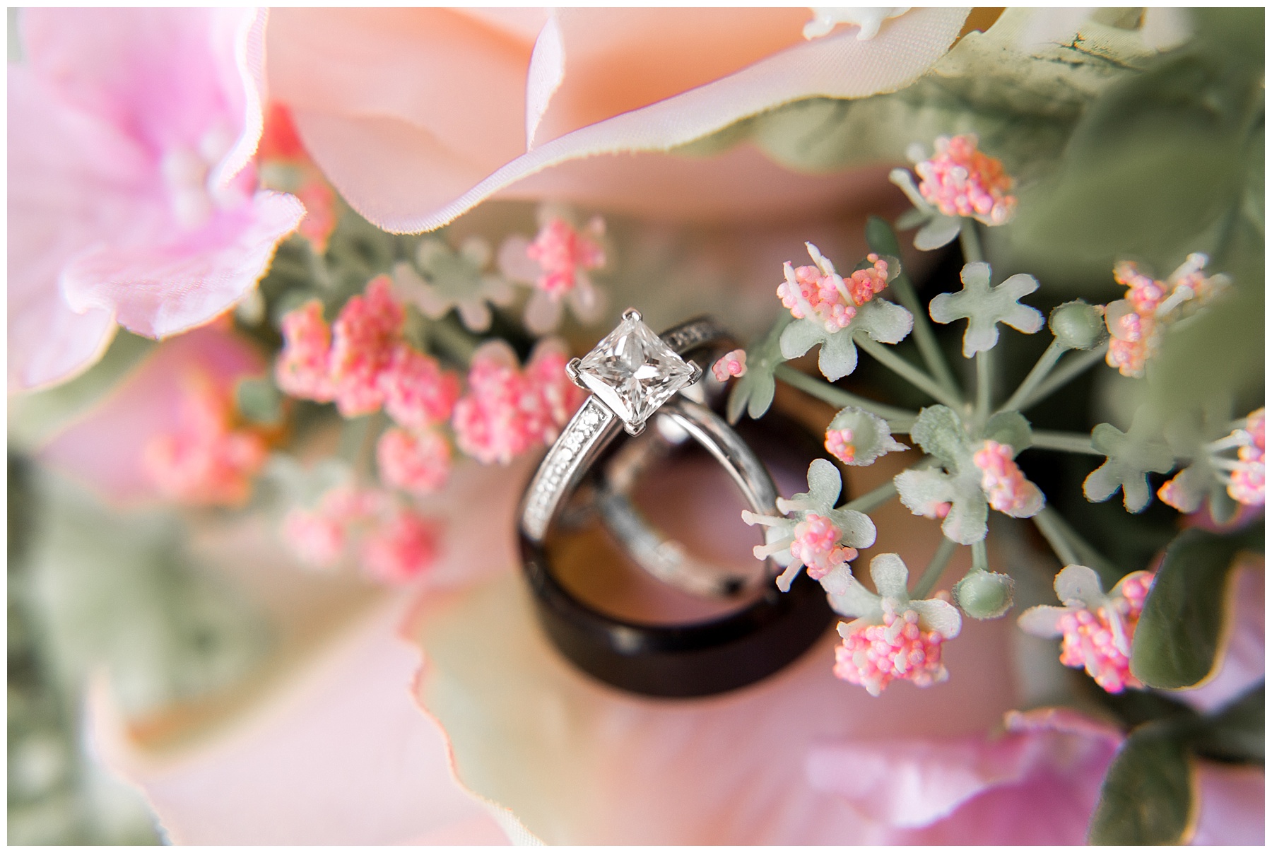 the barn at woodlake meadows wedding day- tiffany l johnson photograhy - bear creek nc_0006.jpg
