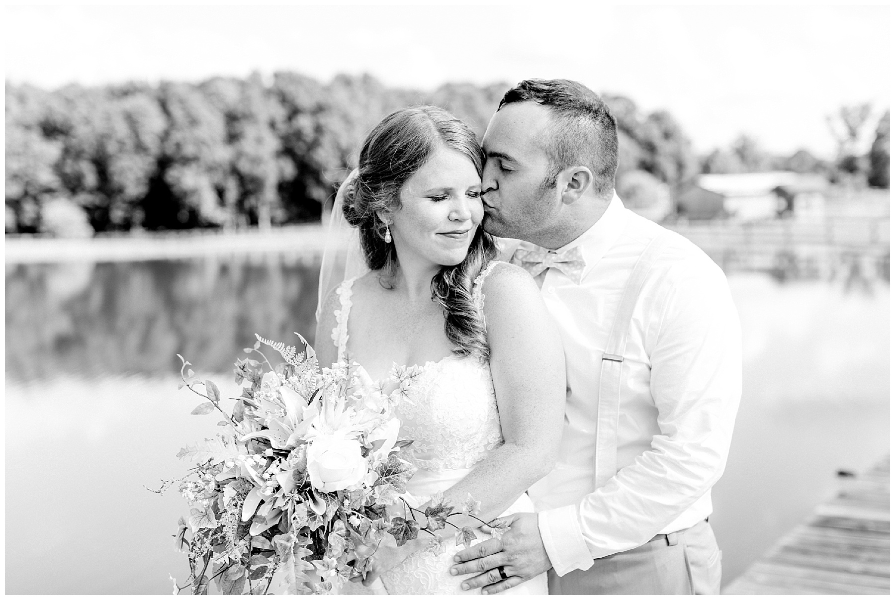 the barn at woodlake meadows wedding day- tiffany l johnson photograhy - bear creek nc_0087.jpg