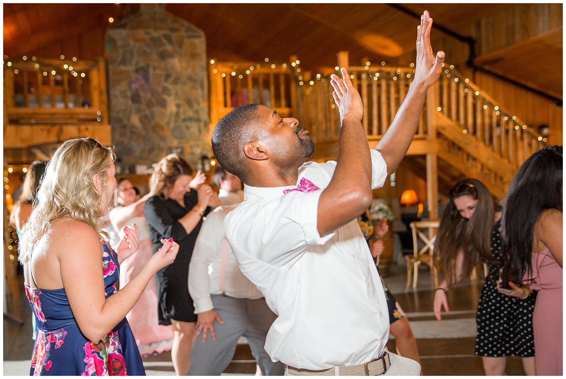 the barn at woodlake meadows wedding day- tiffany l johnson photograhy - bear creek nc_0131.jpg