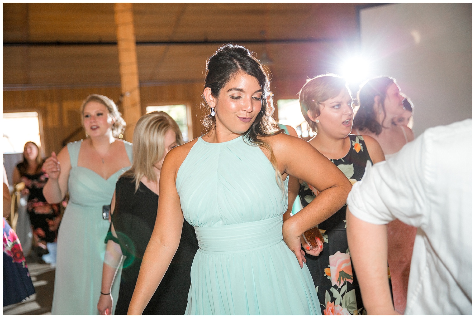 the barn at woodlake meadows wedding day- tiffany l johnson photograhy - bear creek nc_0141.jpg