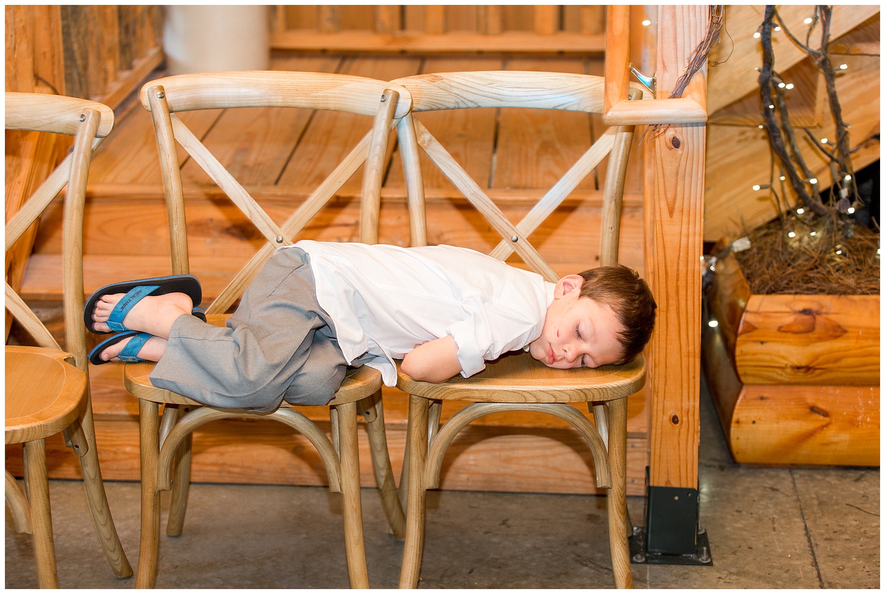 the barn at woodlake meadows wedding day- tiffany l johnson photograhy - bear creek nc_0149.jpg