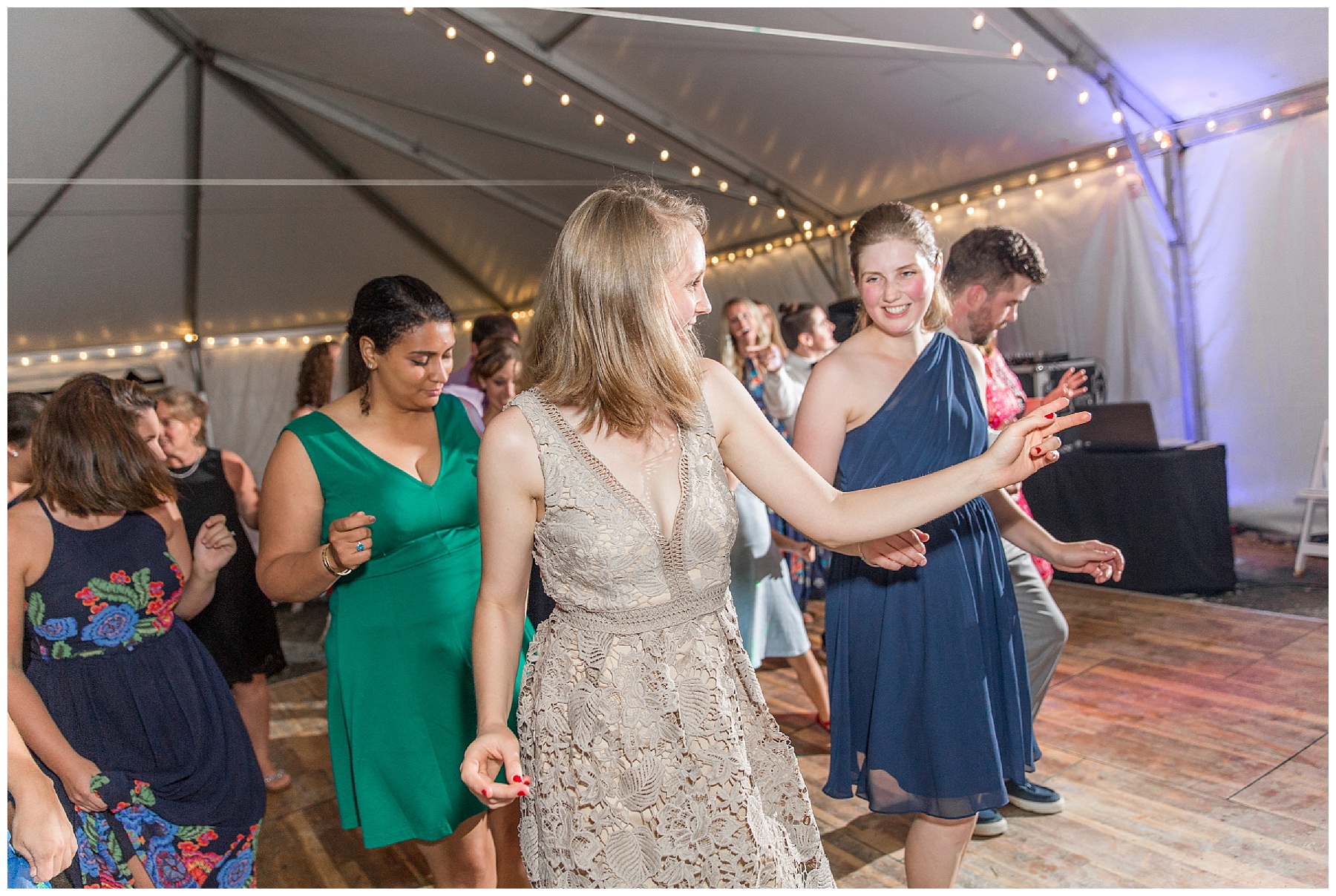 wilson north carolina wedding - buckhorn wedding - tiffany l johnson photography_0136.jpg wilson north carolina wedding - buckhorn wedding - tiffany l johnson photography_0136.jpg