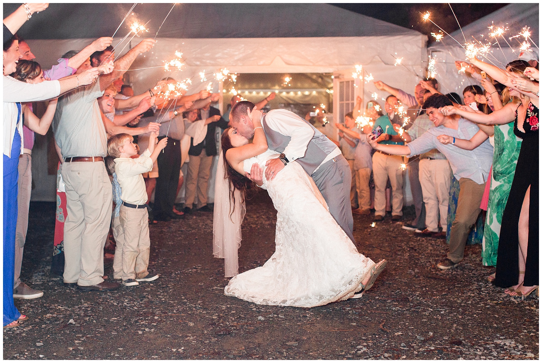 wilson north carolina wedding - buckhorn wedding - tiffany l johnson photography_0166.jpg wilson north carolina wedding - buckhorn wedding - tiffany l johnson photography_0166.jpg