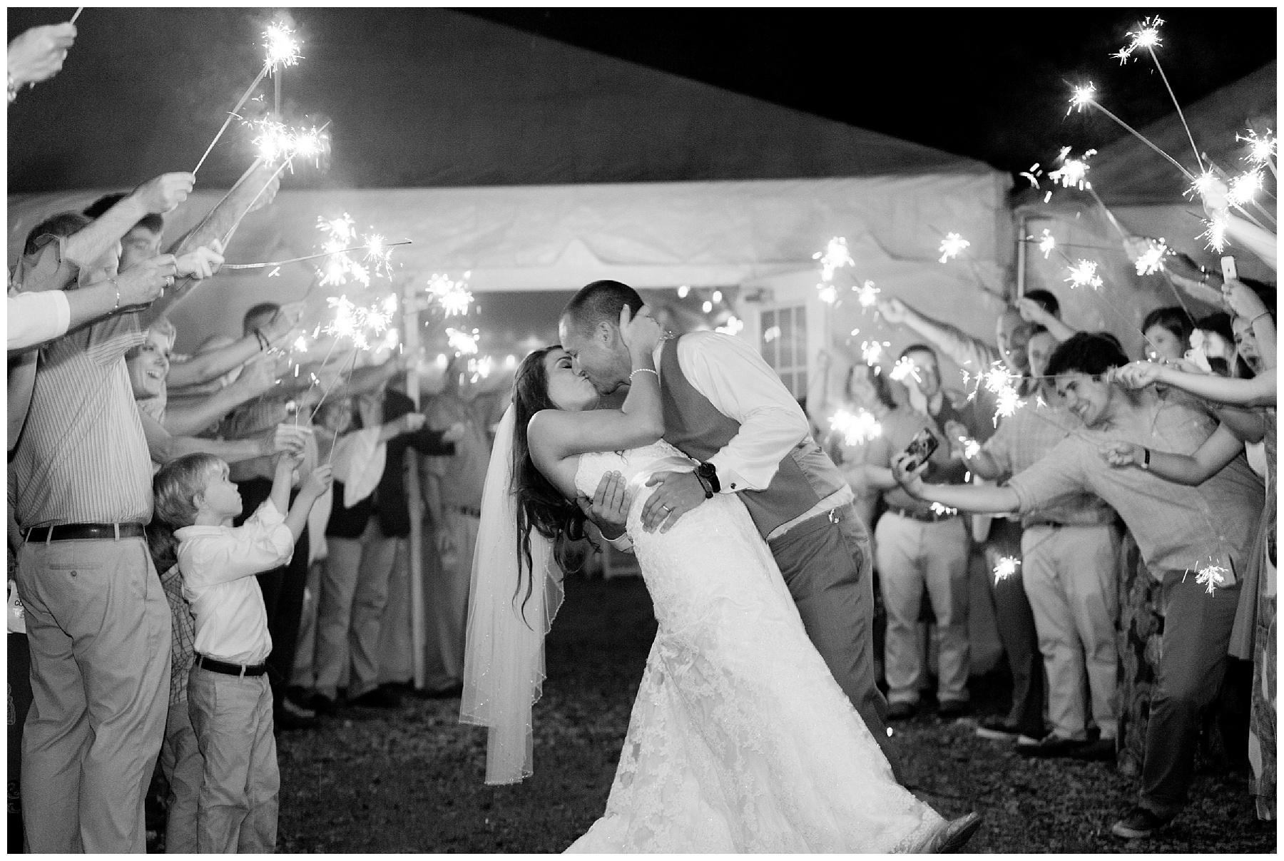 wilson north carolina wedding - buckhorn wedding - tiffany l johnson photography_0167.jpg wilson north carolina wedding - buckhorn wedding - tiffany l johnson photography_0167.jpg