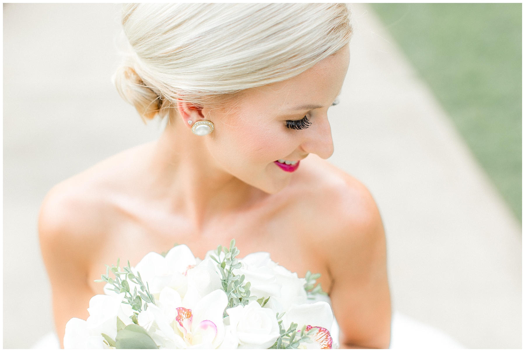 Meredith College Bridal Portrait Session-Raleigh NC- Tiffany L Johnson Photography - Bridal Session_0021.jpg Meredith College Bridal Portrait Session-Raleigh NC- Tiffany L Johnson Photography - Bridal Session_0021.jpg