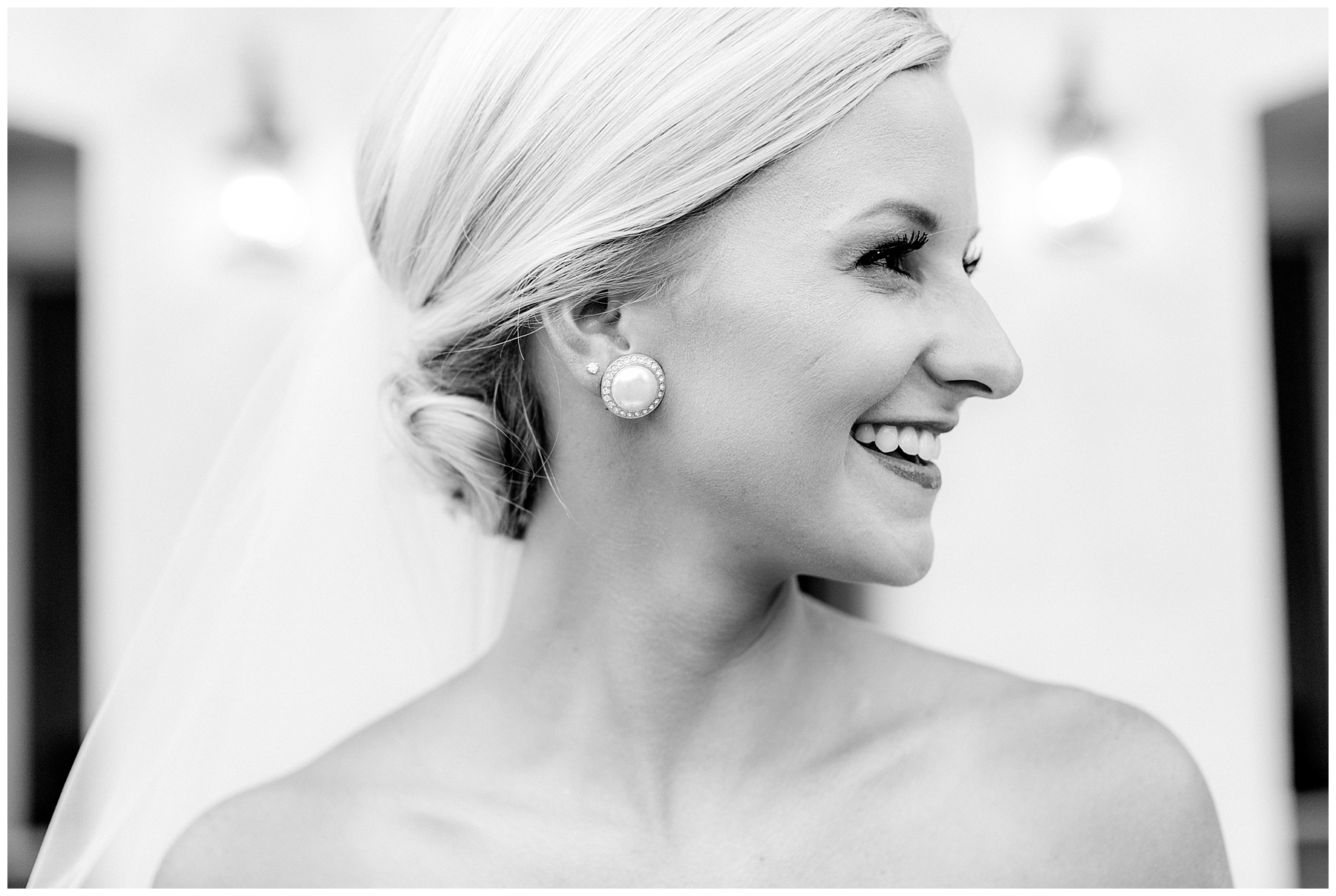 Meredith College Bridal Portrait Session-Raleigh NC- Tiffany L Johnson Photography - Bridal Session_0041.jpg Meredith College Bridal Portrait Session-Raleigh NC- Tiffany L Johnson Photography - Bridal Session_0041.jpg