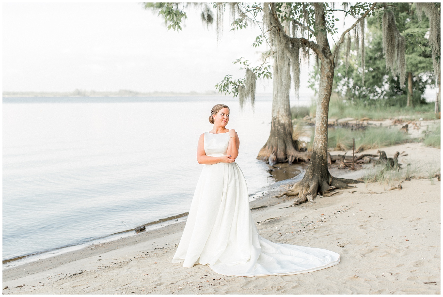 abilena plantation-bridal portrait session-new bern-tiffany l johnson_0001.jpg abilena plantation-bridal portrait session-new bern-tiffany l johnson_0001.jpg