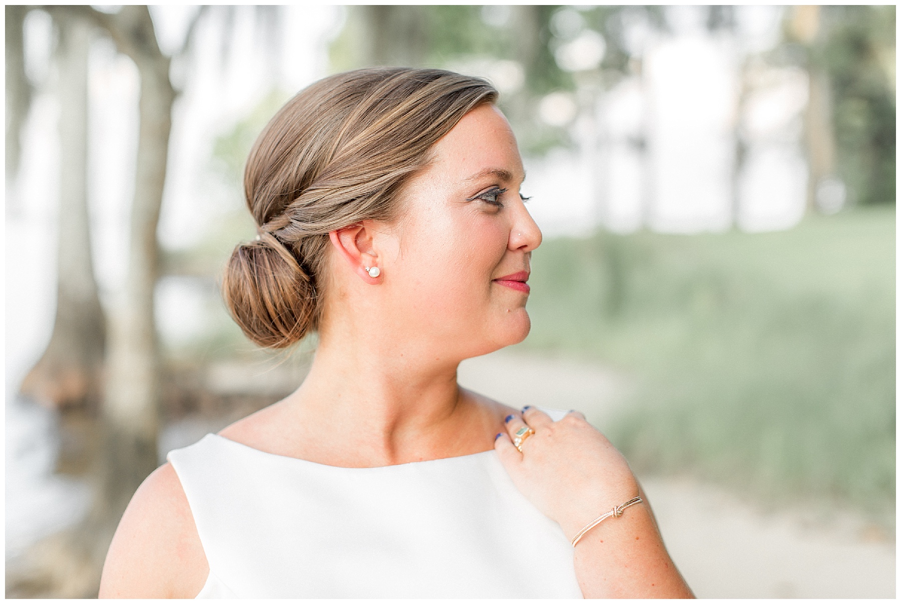 abilena plantation-bridal portrait session-new bern-tiffany l johnson_0013.jpg abilena plantation-bridal portrait session-new bern-tiffany l johnson_0013.jpg
