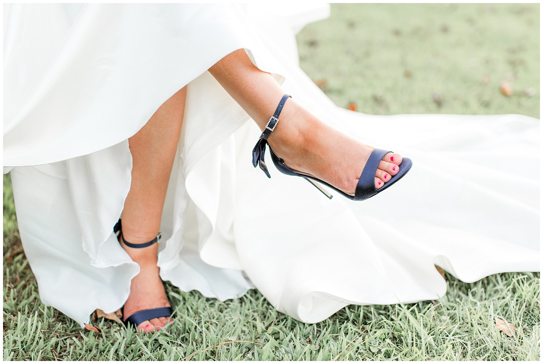 abilena plantation-bridal portrait session-new bern-tiffany l johnson_0028.jpg abilena plantation-bridal portrait session-new bern-tiffany l johnson_0028.jpg