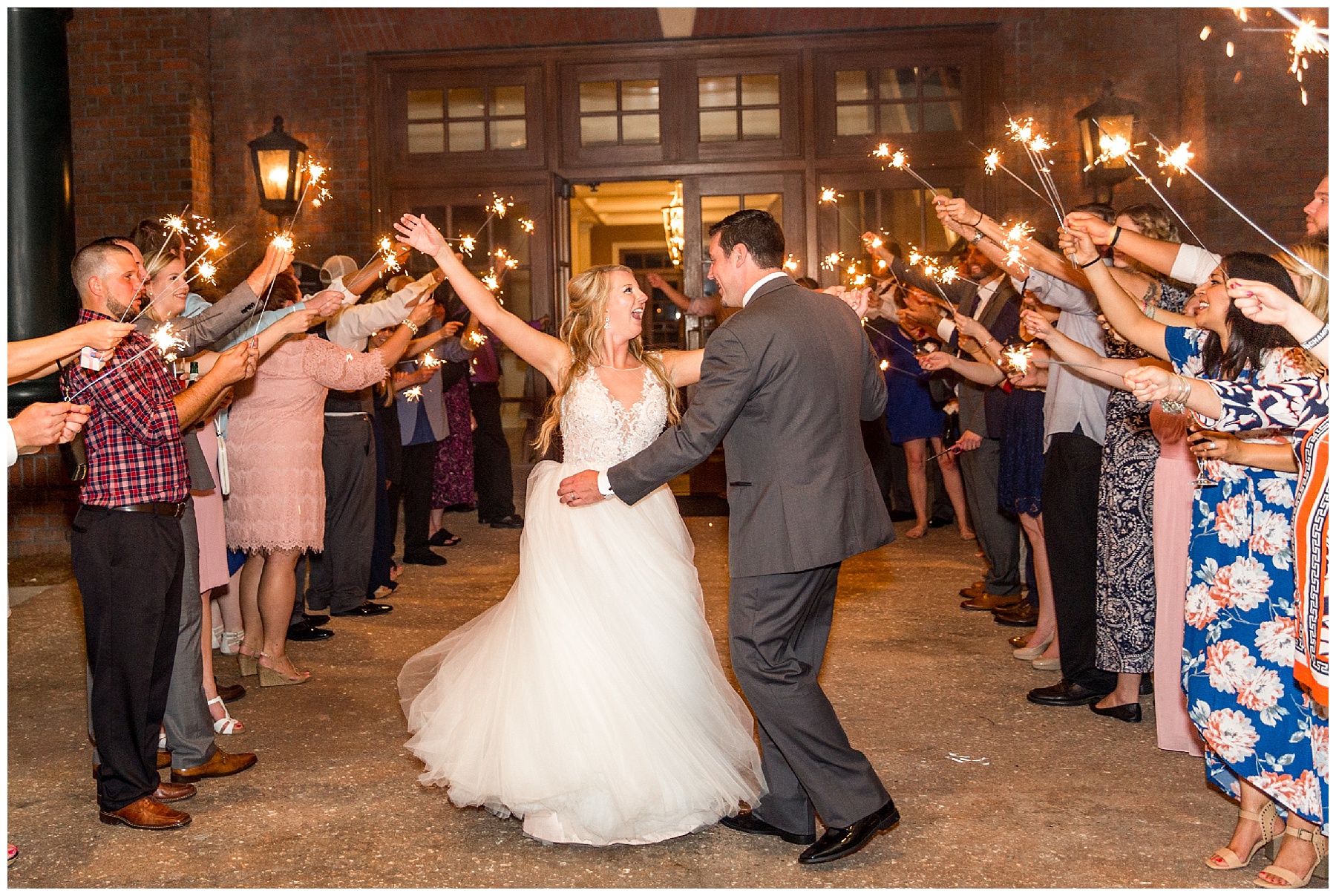 river landing wallace nc-wedding photography-tiffany l johnson photography_0169.jpg river landing wallace nc-wedding photography-tiffany l johnson photography_0169.jpg