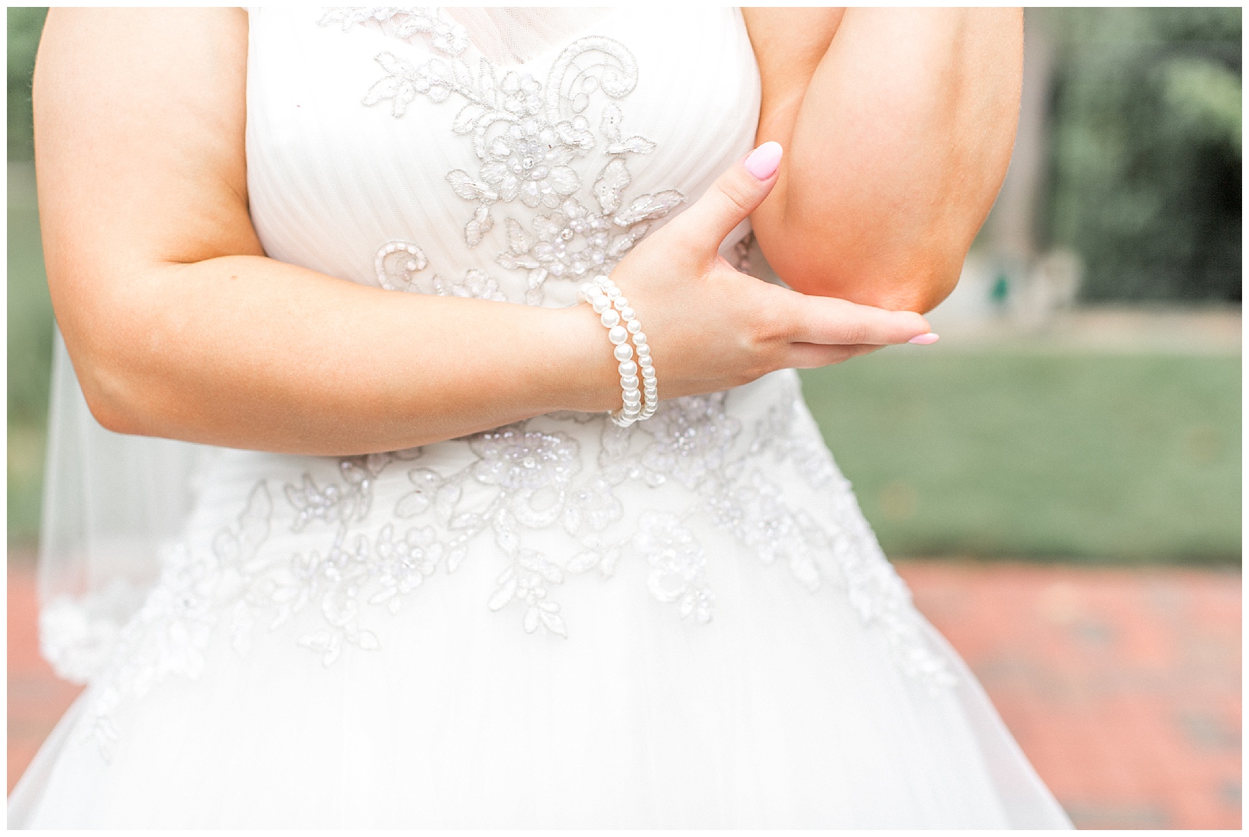 Rose garden bridal session-wilson nc-tiffany l johnson photography_0024.jpg