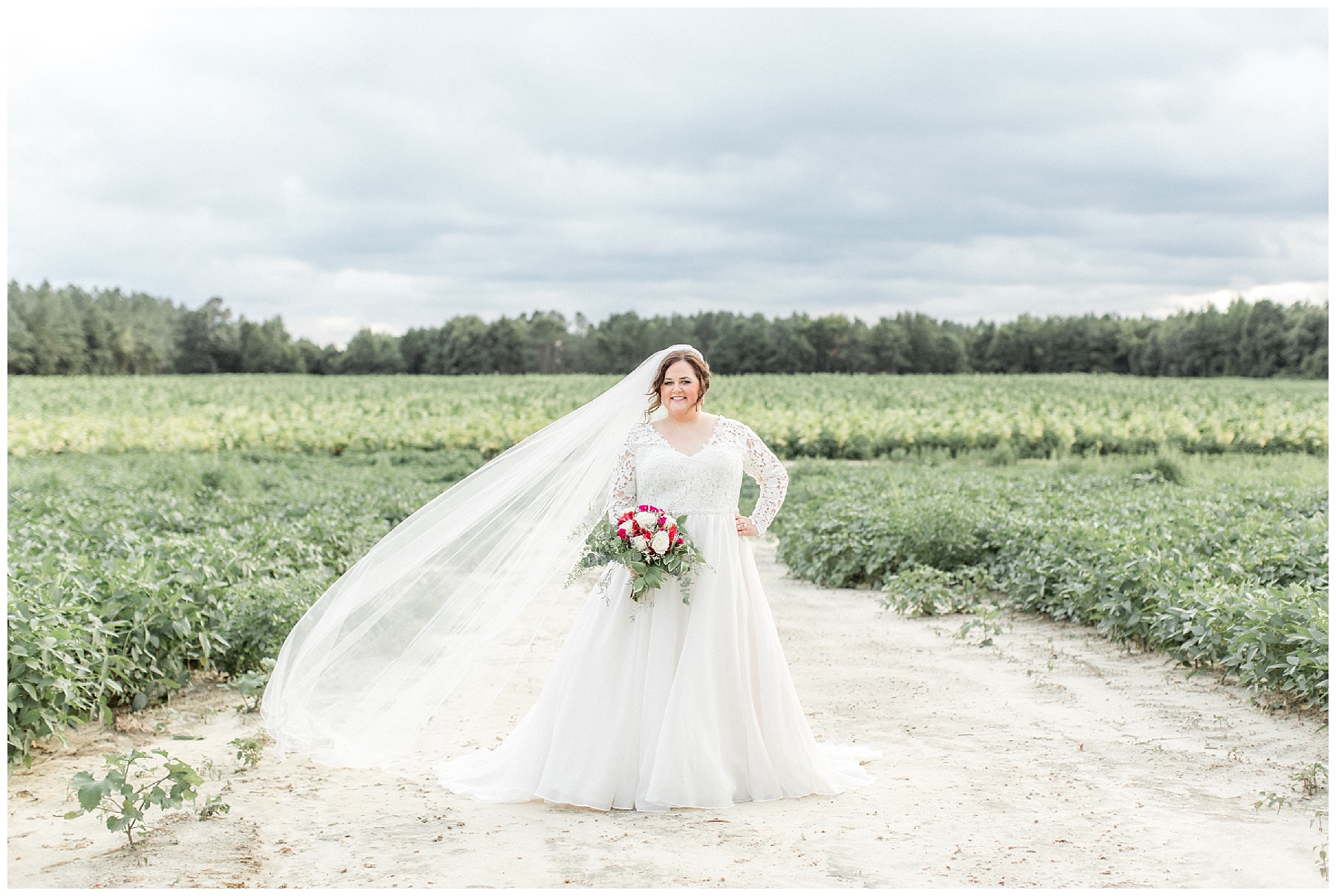 kenly bridal portrait session-tiffany l johnson photography - bridal session_0024.jpg kenly bridal portrait session-tiffany l johnson photography - bridal session_0024.jpg