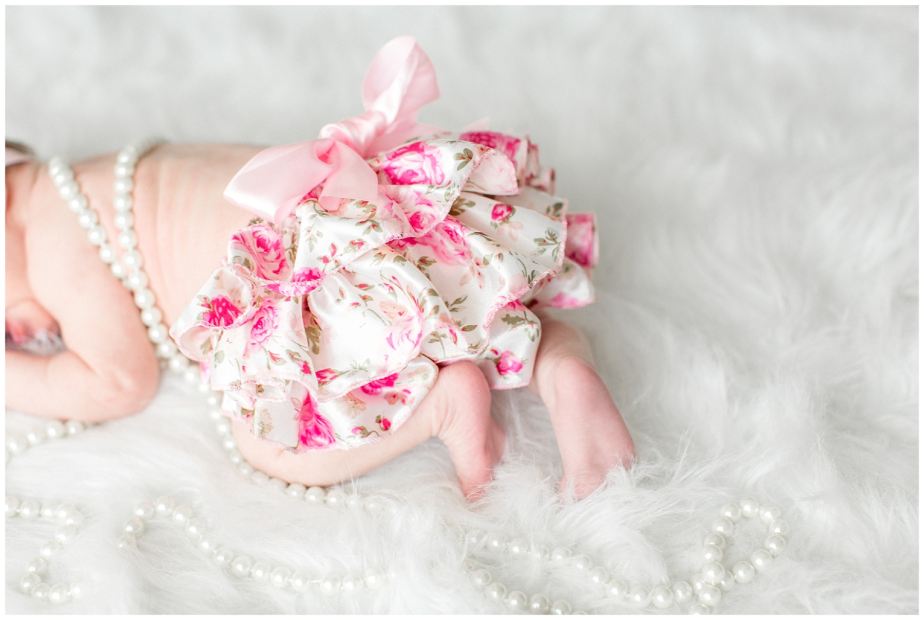 lifestyle newborn session-wilson nc-tiffany l johnson photography_0051.jpg