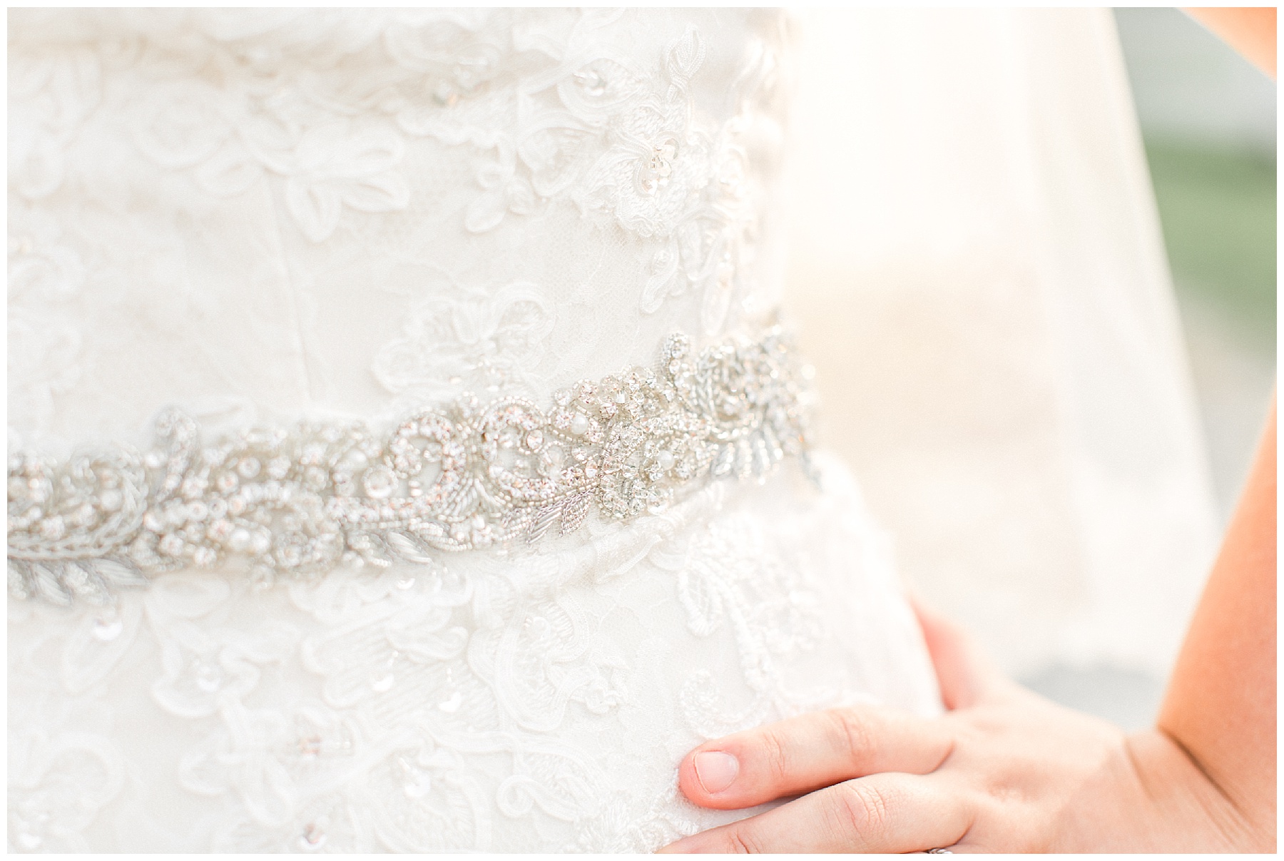 historic oakview park bridal portrait-raleigh nc-tiffany l johnson_0008.jpg historic oakview park bridal portrait-raleigh nc-tiffany l johnson_0008.jpg