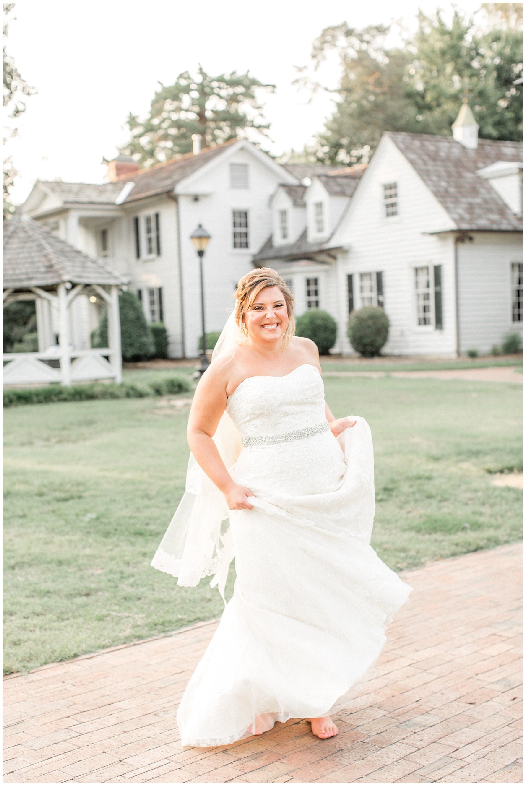 historic oakview park bridal portrait-raleigh nc-tiffany l johnson_0020.jpg historic oakview park bridal portrait-raleigh nc-tiffany l johnson_0020.jpg