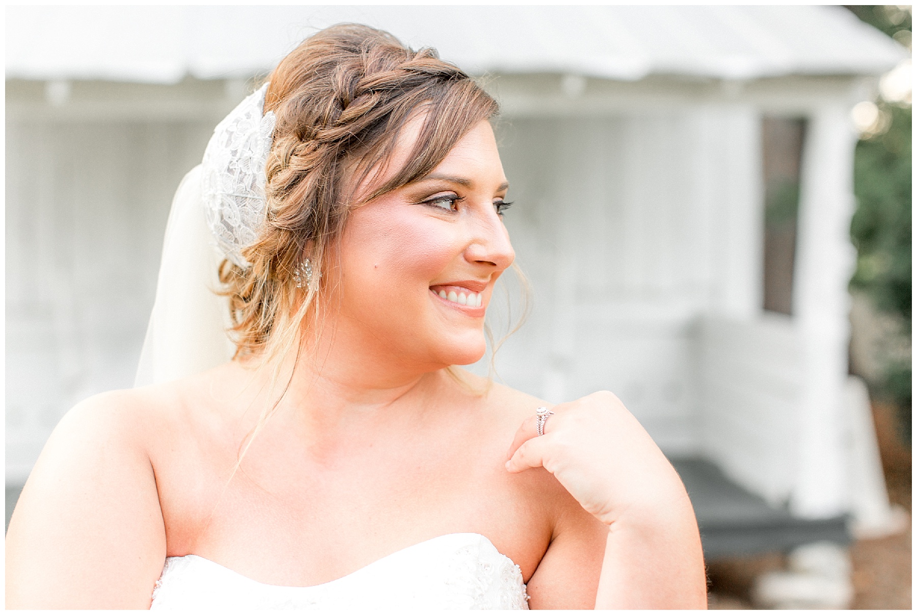 historic oakview park bridal portrait-raleigh nc-tiffany l johnson_0023.jpg historic oakview park bridal portrait-raleigh nc-tiffany l johnson_0023.jpg