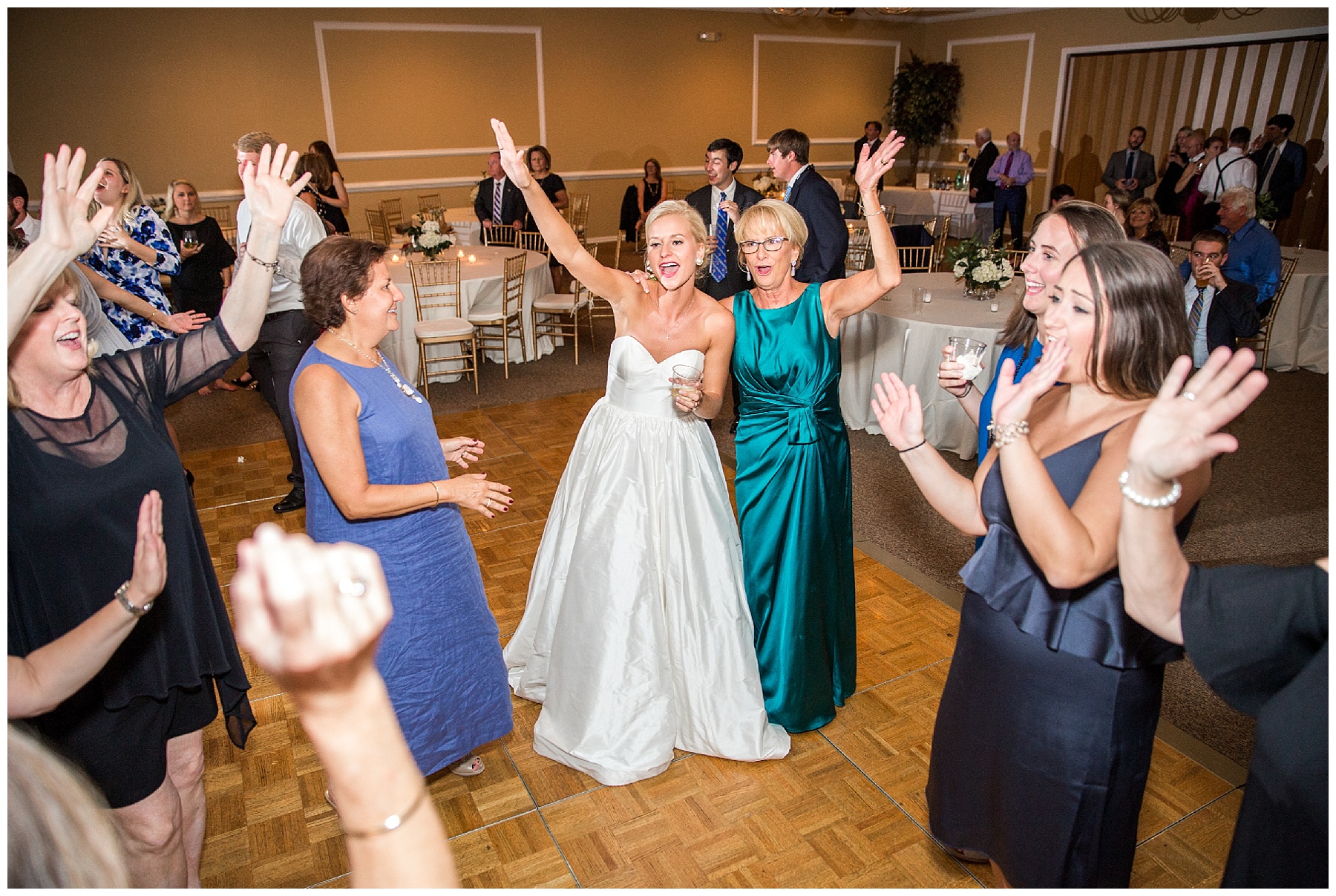 meredith college wedding day- laurinburg wedding day - tiffany l johnson photography_0149.jpg meredith college wedding day- laurinburg wedding day - tiffany l johnson photography_0149.jpg