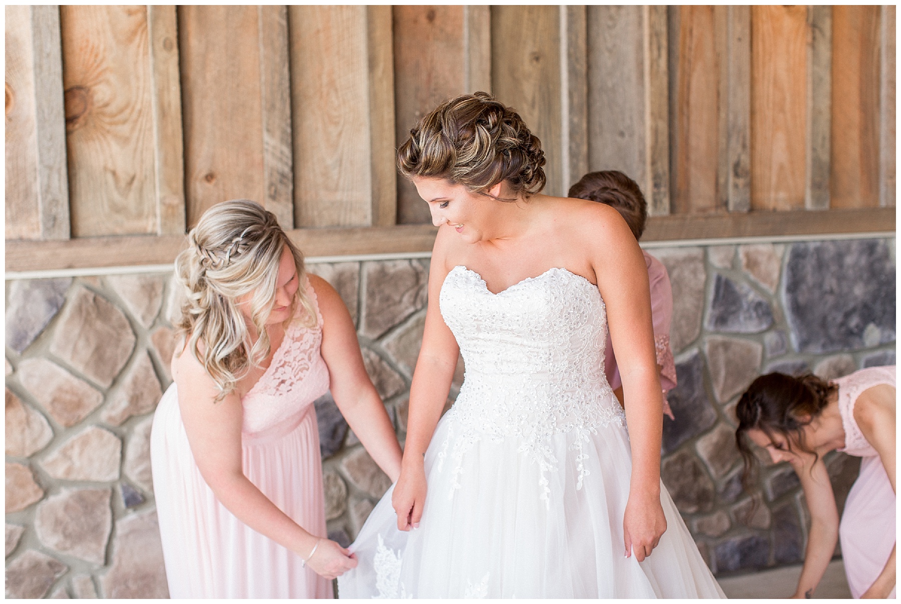 the farm at 95 selma nc wedding day -tiffany l johnson photography - the farm wedding_0025.jpg