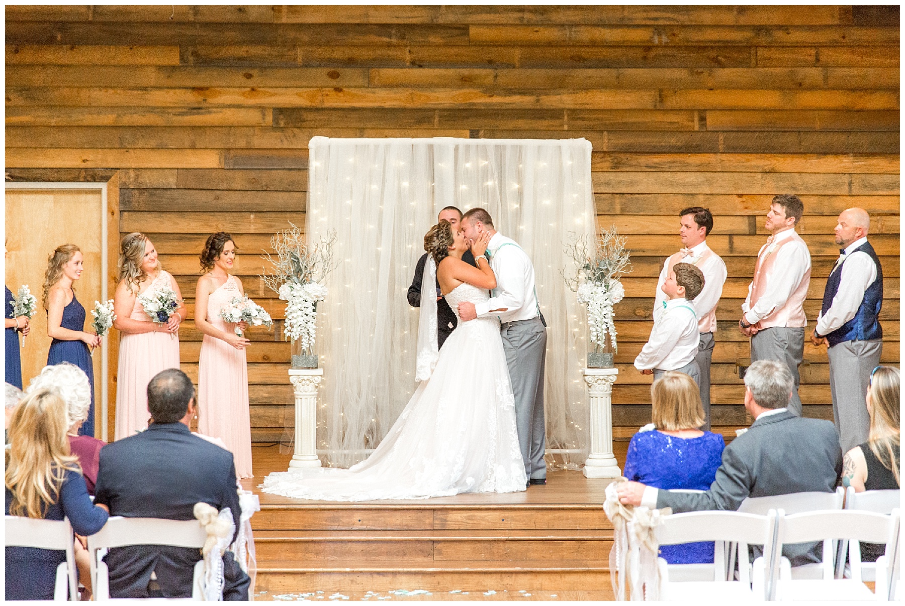 the farm at 95 selma nc wedding day -tiffany l johnson photography - the farm wedding_0072.jpg