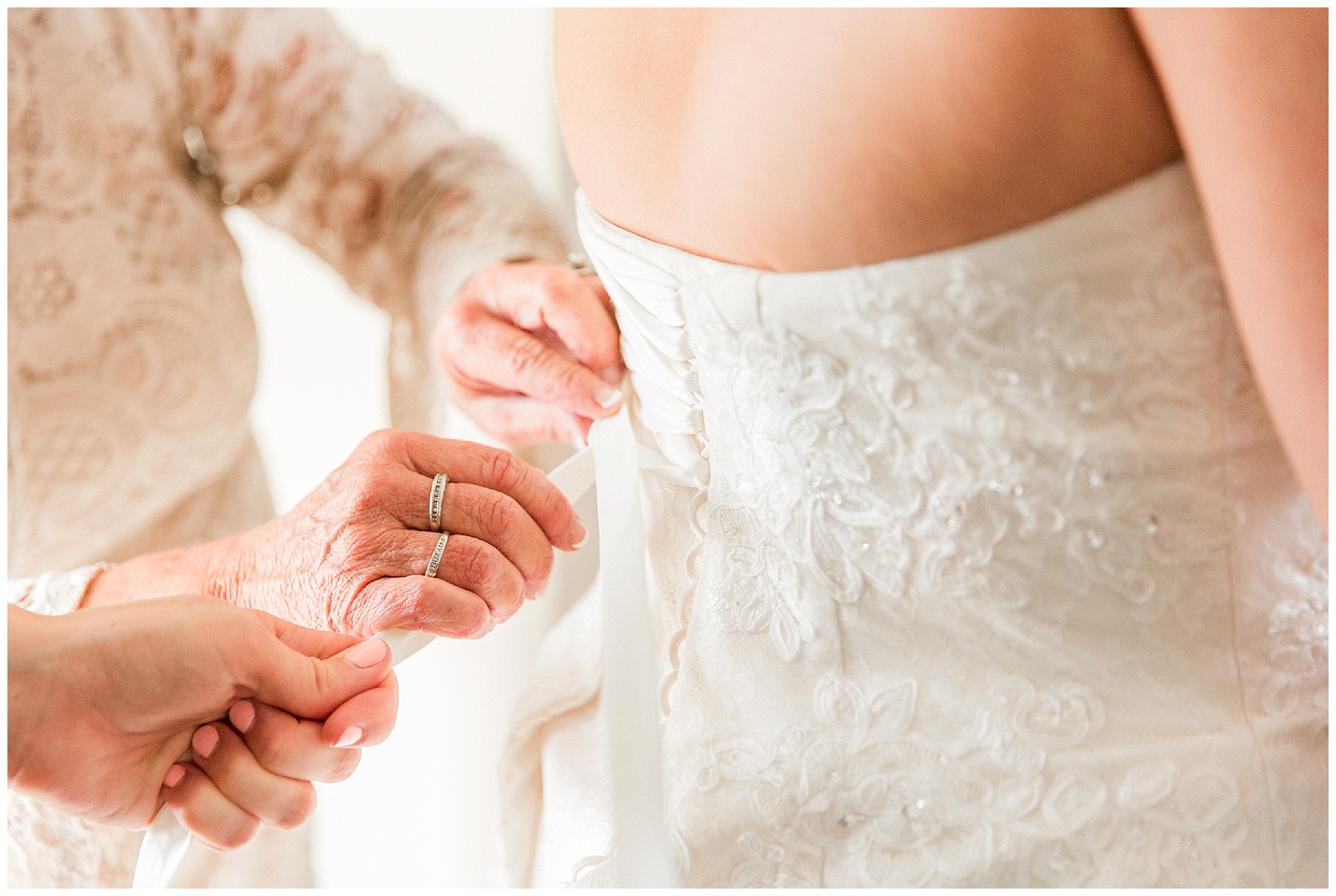 Wilson nc wedding photography - tiffany l johnson photography_0030.jpg Wilson nc wedding photography - tiffany l johnson photography_0030.jpg