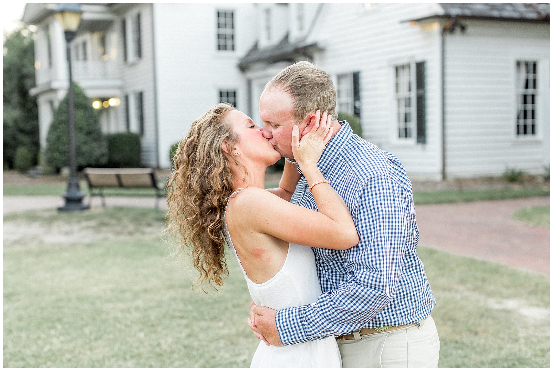 historic oak engagement session raleigh nc-tiffany l johnson photography_0058.jpg historic oak engagement session raleigh nc-tiffany l johnson photography_0058.jpg