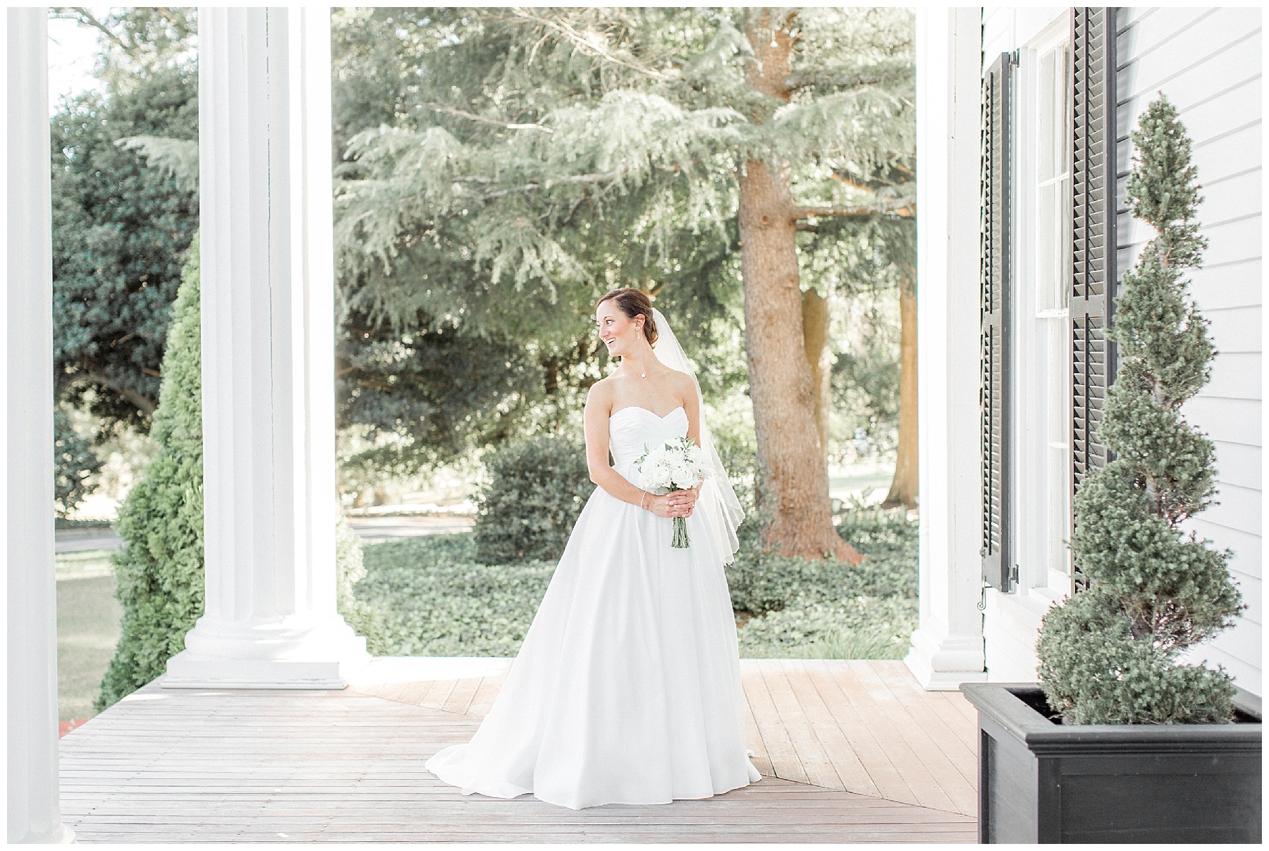 rose hill plantation bridal portraits-nashville nc bridal portraits-nc wedding photographer-tiffany l johnson_0006.jpg rose hill plantation bridal portraits-nashville nc bridal portraits-nc wedding photographer-tiffany l johnson_0006.jpg