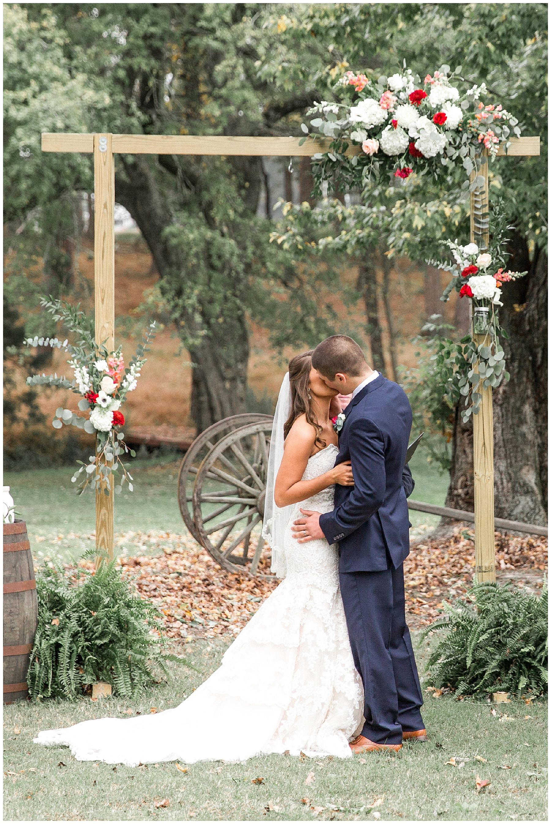 may lew farm-benjamin maylewis farm-greenville wedding-tiffany l johnson photography weddings_0127.jpg may lew farm-benjamin maylewis farm-greenville wedding-tiffany l johnson photography weddings_0127.jpg