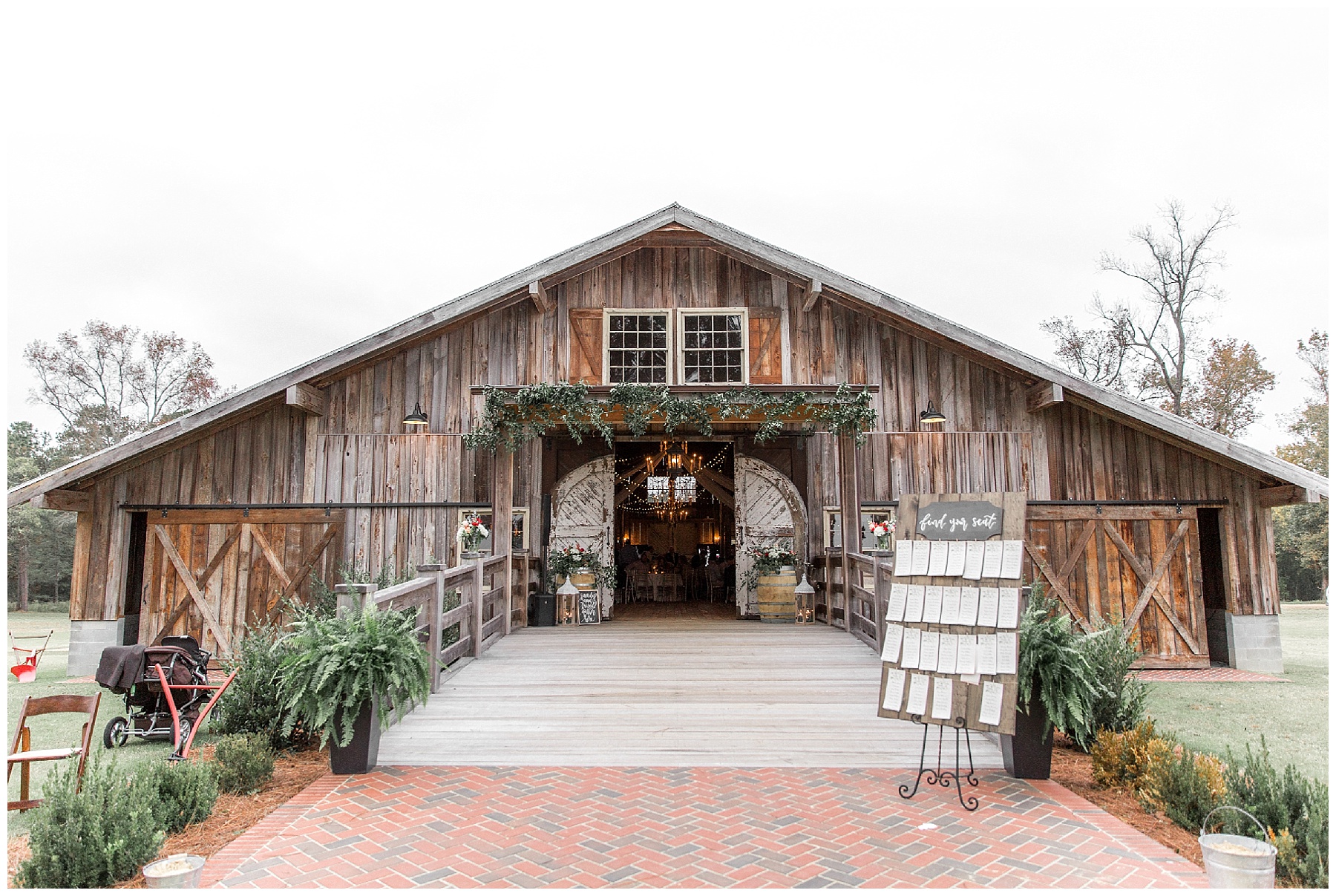 may lew farm-benjamin maylewis farm-greenville wedding-tiffany l johnson photography weddings_0158.jpg may lew farm-benjamin maylewis farm-greenville wedding-tiffany l johnson photography weddings_0158.jpg