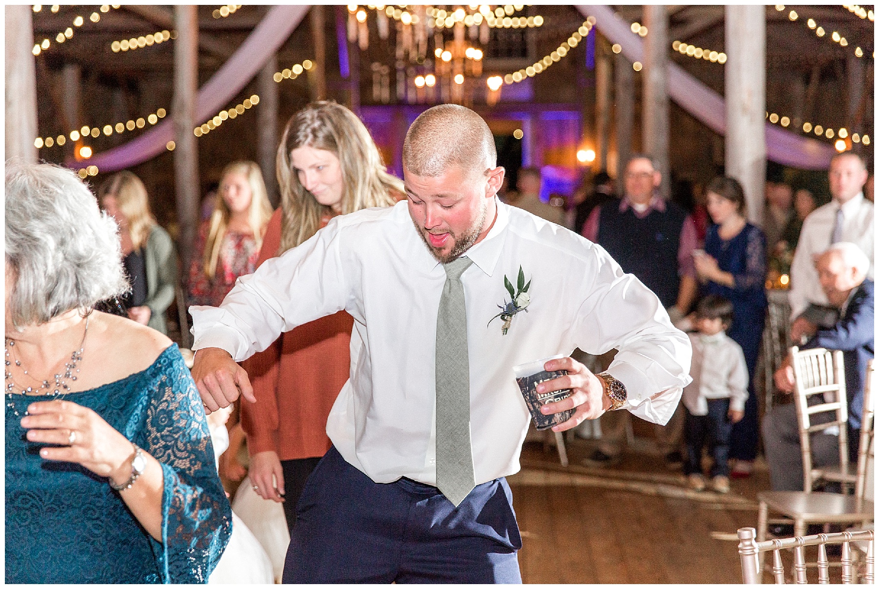 may lew farm-benjamin maylewis farm-greenville wedding-tiffany l johnson photography weddings_0185.jpg may lew farm-benjamin maylewis farm-greenville wedding-tiffany l johnson photography weddings_0185.jpg