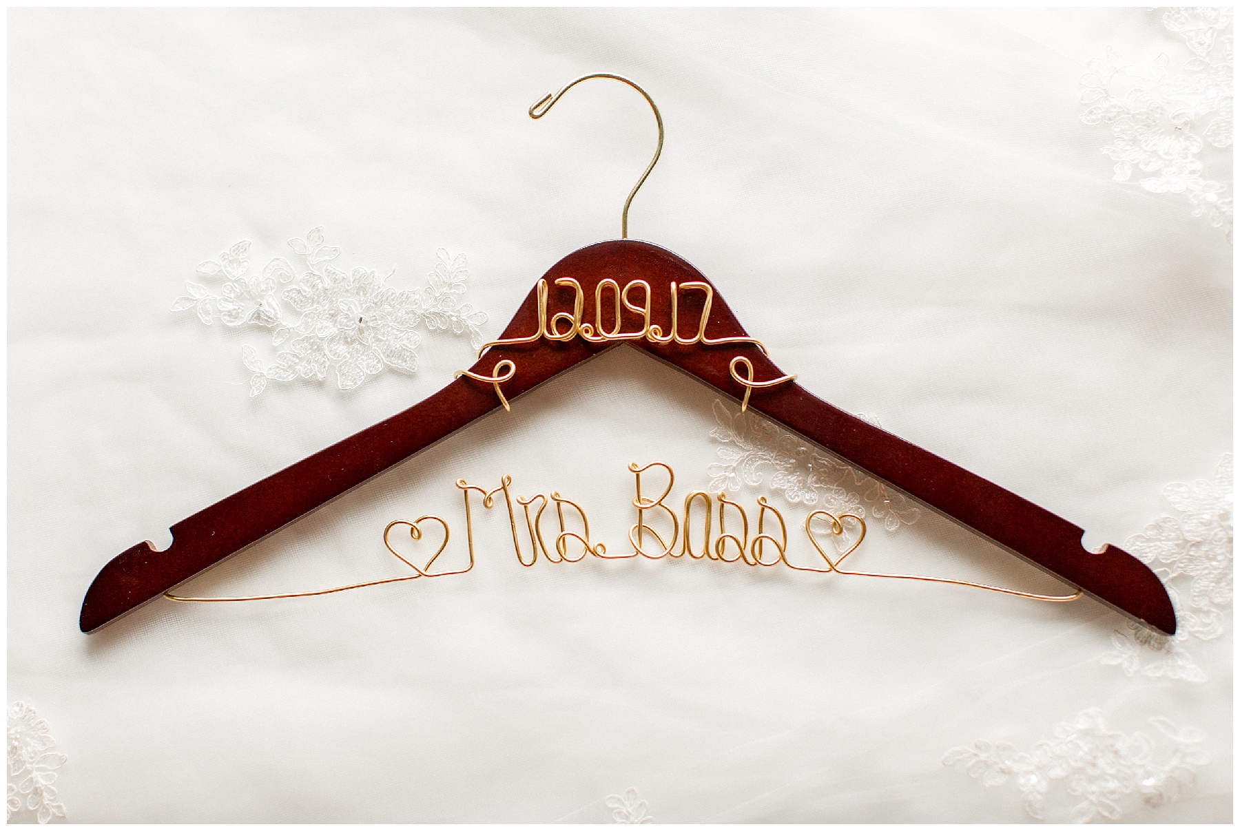 kenly nc wedding day-tiffany l johnson photography-christmas wedding_0007.jpg