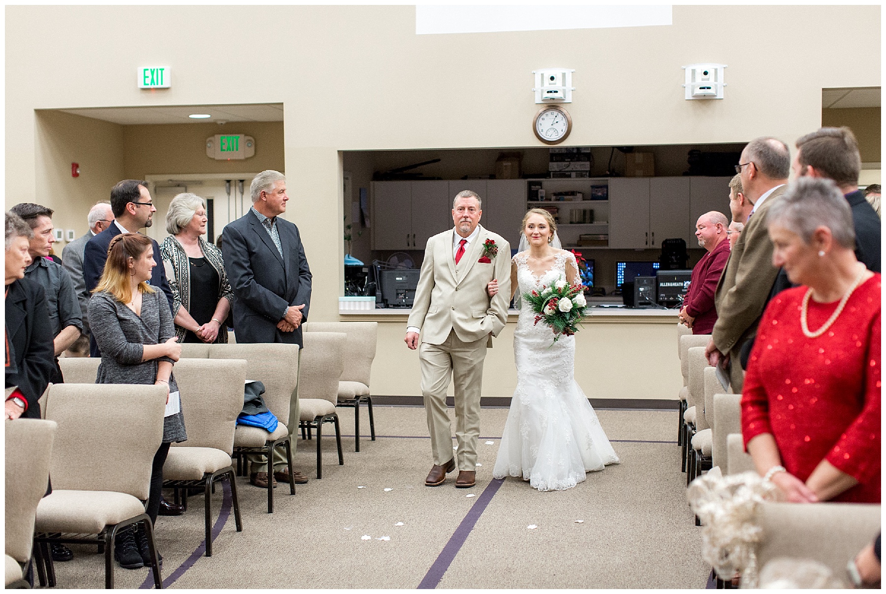 kenly nc wedding day-tiffany l johnson photography-christmas wedding_0049.jpg