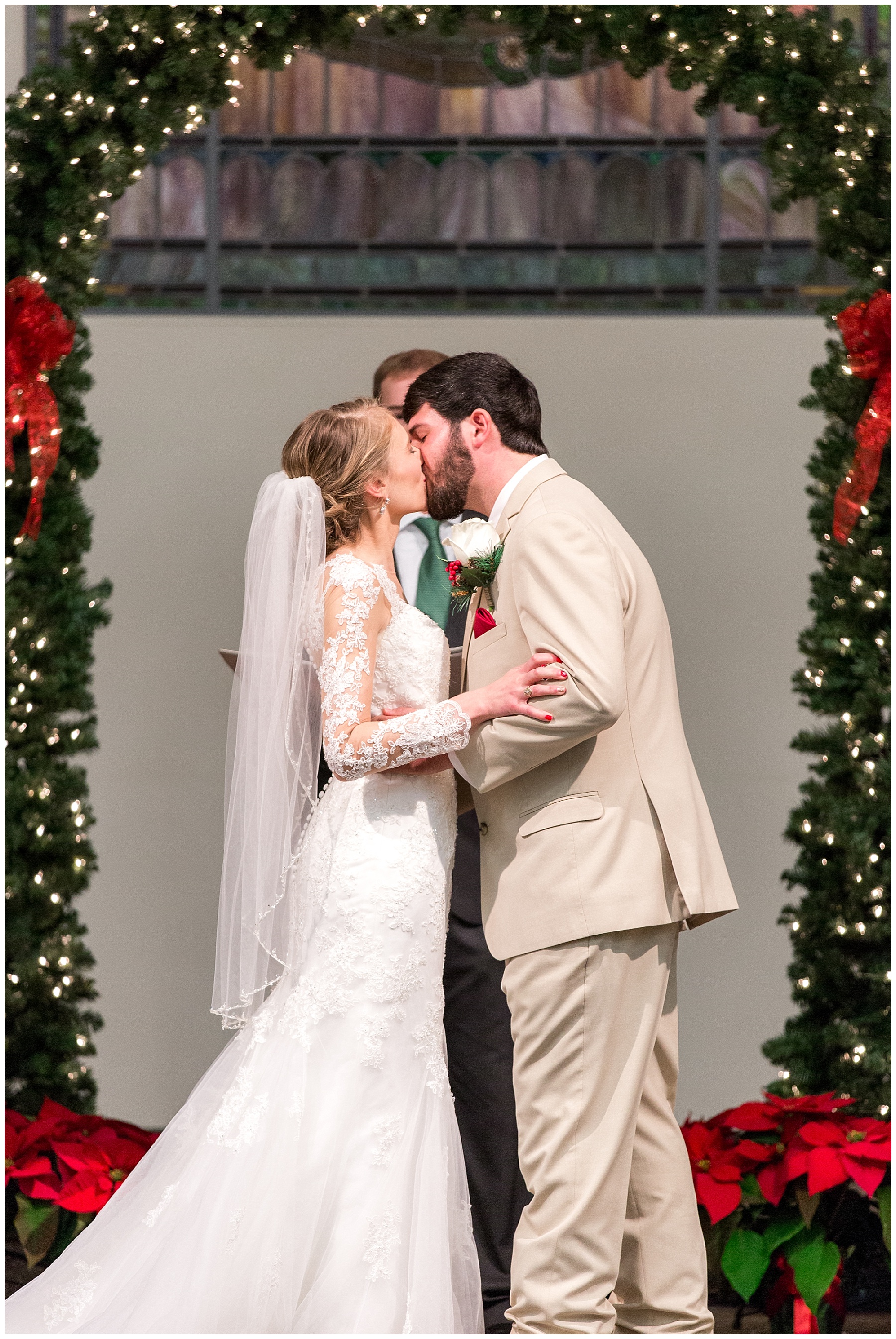 kenly nc wedding day-tiffany l johnson photography-christmas wedding_0058.jpg