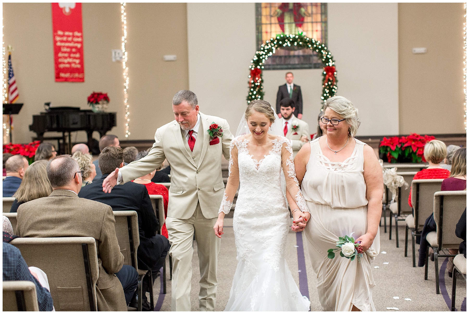 kenly nc wedding day-tiffany l johnson photography-christmas wedding_0063.jpg