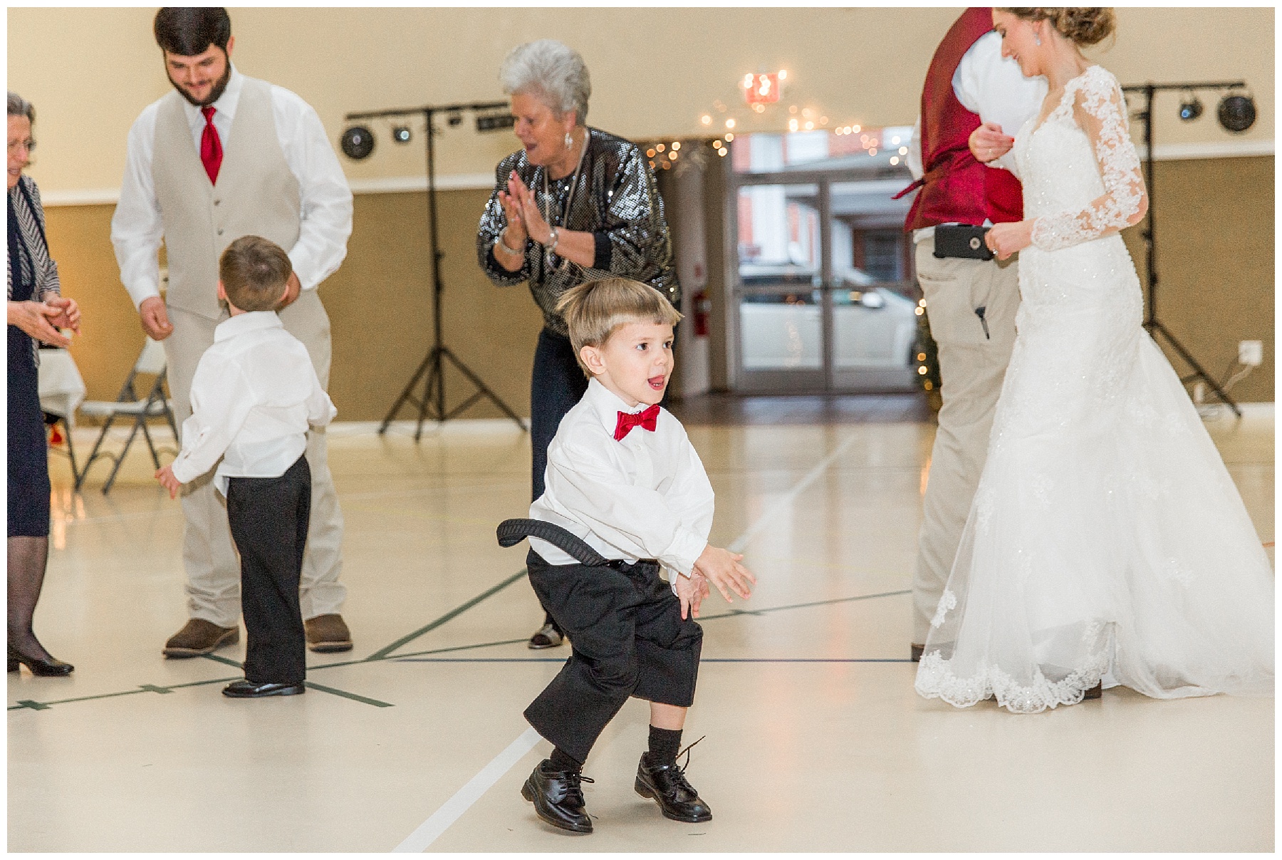 kenly nc wedding day-tiffany l johnson photography-christmas wedding_0095.jpg