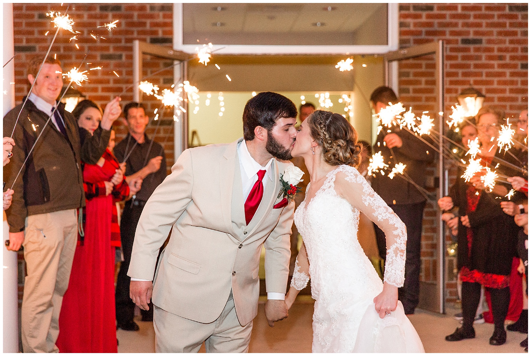 kenly nc wedding day-tiffany l johnson photography-christmas wedding_0106.jpg