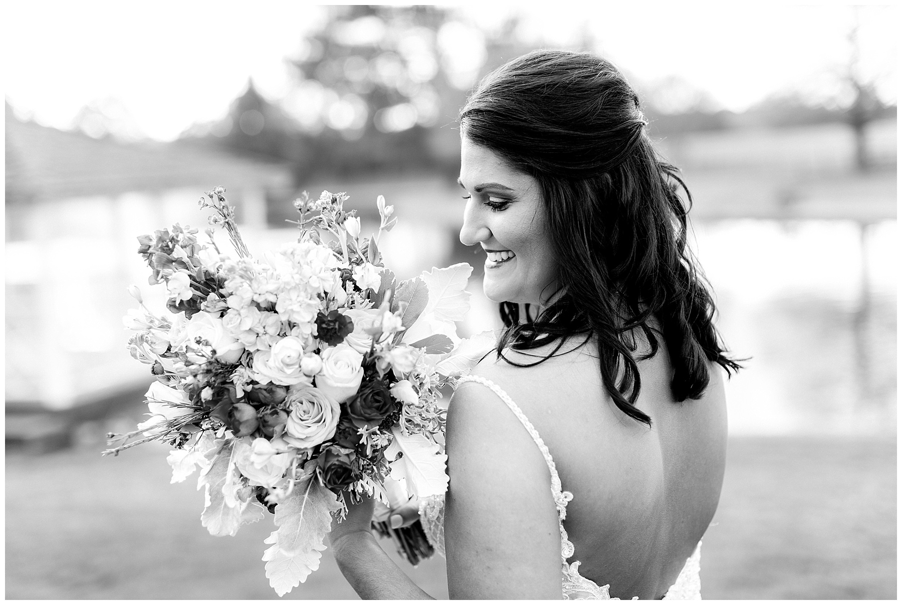 Rose Hill Plantation Bridal Session-Nashville NC-Rose Hill-Tiffany L Johnson Photography_0032.jpg