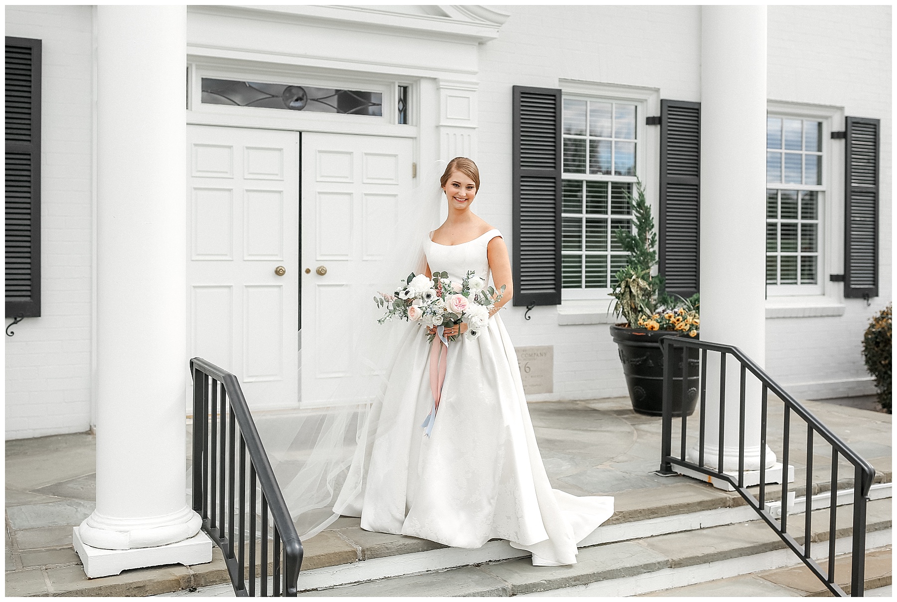 starmount forest country club wedding-greensboro wedding photographer-tiffany l johnson photography_0023.jpg