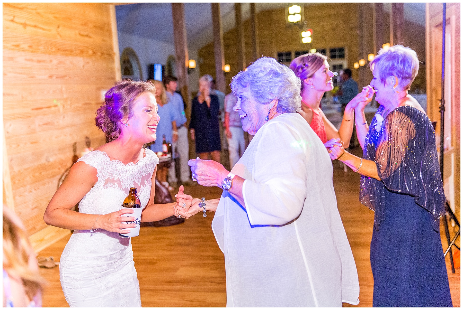 Fox Hollow Farms Wedding Day-Tiffany L Johnson Photography-Raleigh wedding photographer_0128.jpg Fox Hollow Farms Wedding Day-Tiffany L Johnson Photography-Raleigh wedding photographer_0128.jpg