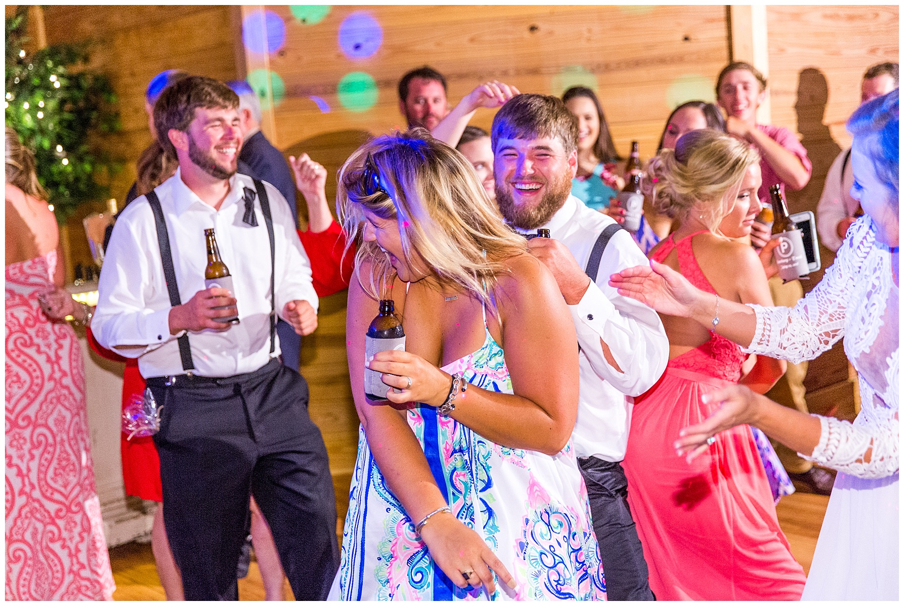 Fox Hollow Farms Wedding Day-Tiffany L Johnson Photography-Raleigh wedding photographer_0134.jpg Fox Hollow Farms Wedding Day-Tiffany L Johnson Photography-Raleigh wedding photographer_0134.jpg