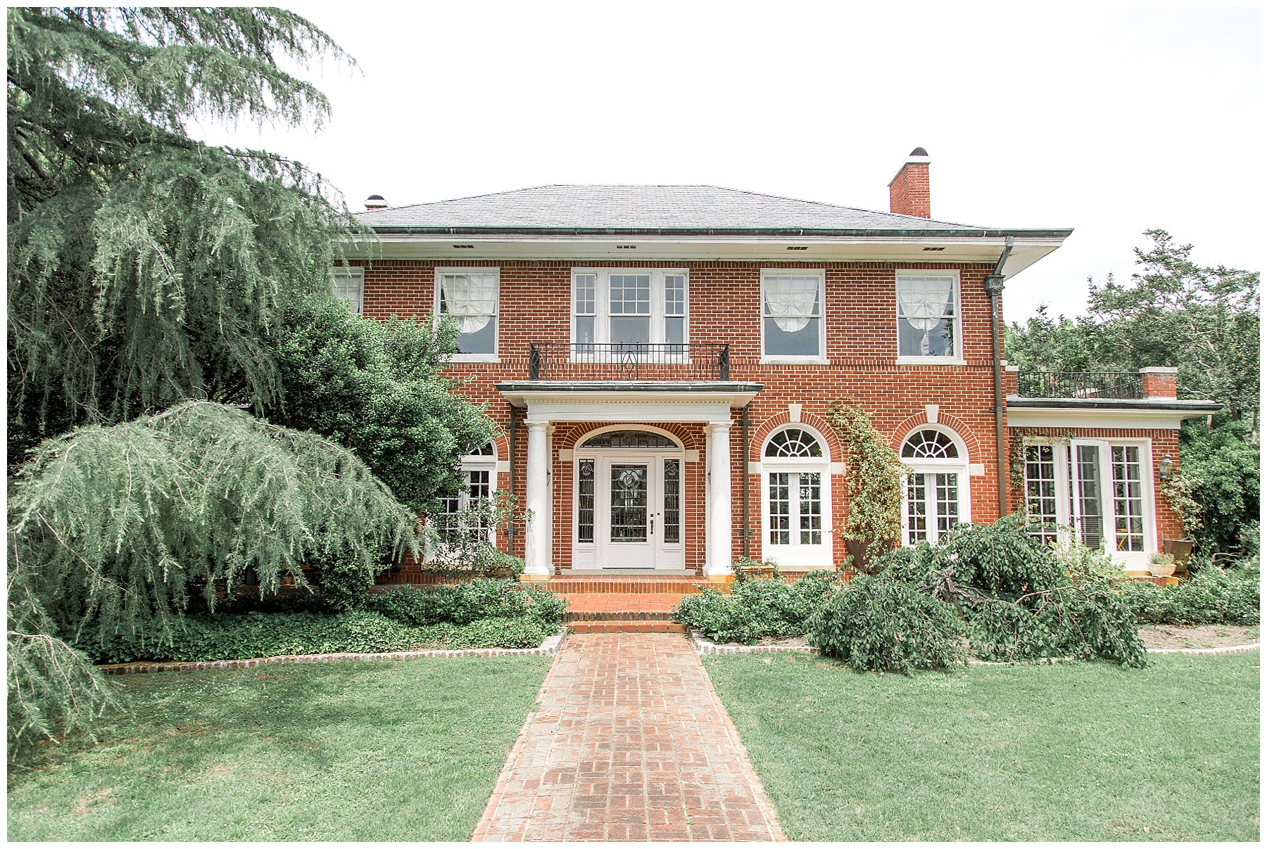 the leaning tree wedding day-raleigh wedding photographer-tiffany l johnson photography_0002.jpg