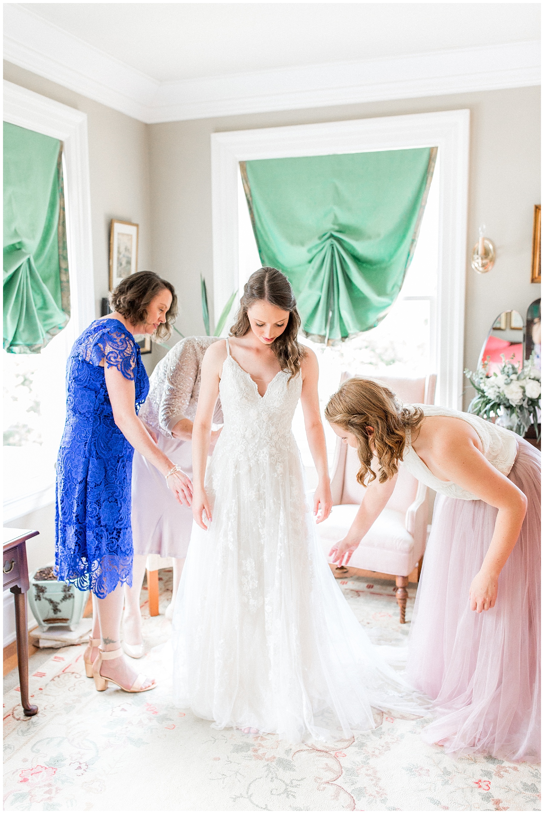 the leaning tree wedding day-raleigh wedding photographer-tiffany l johnson photography_0044.jpg